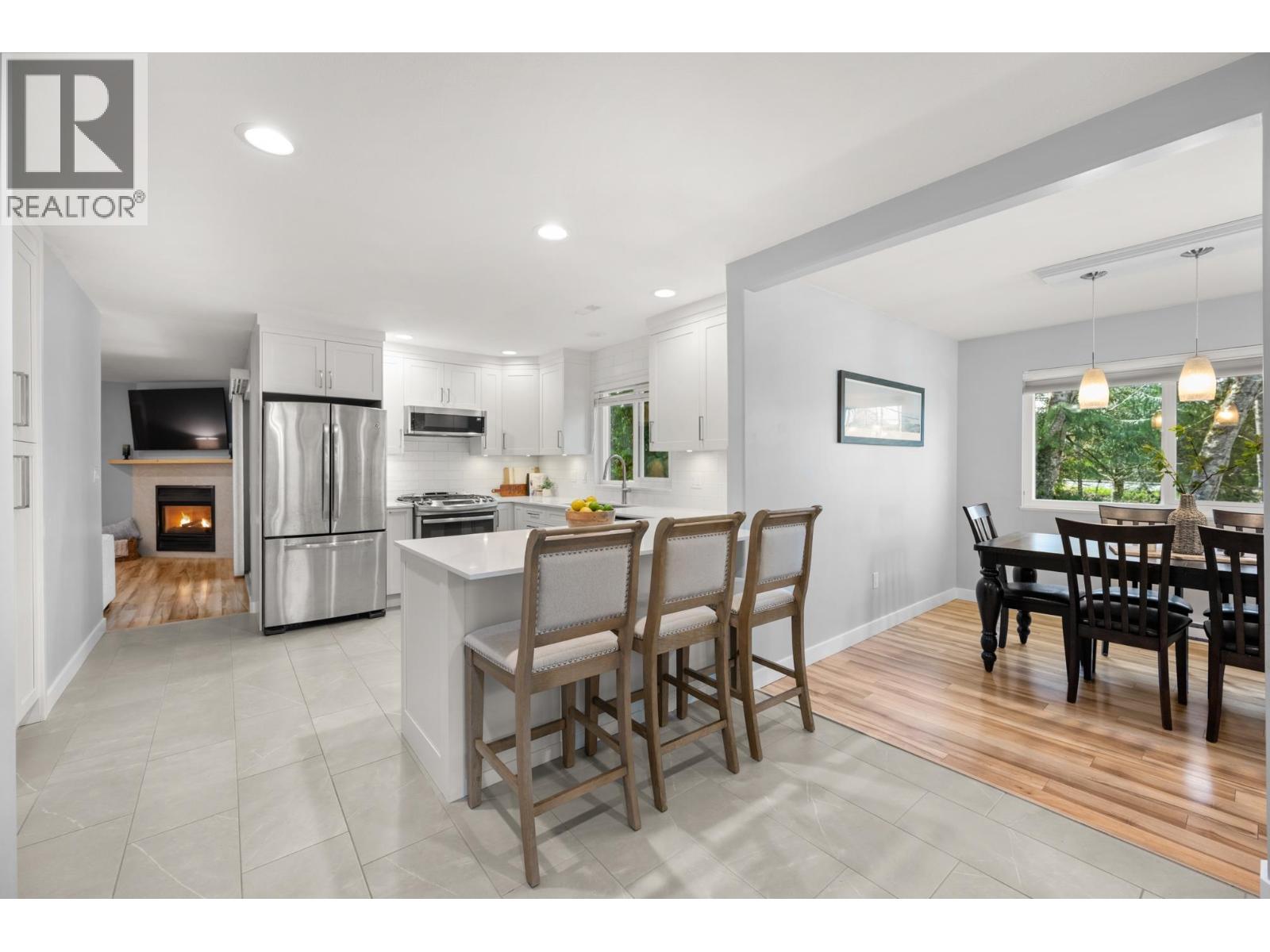 23216 121a Avenue, Maple Ridge, British Columbia  V2X 0X1 - Photo 15 - R3107375