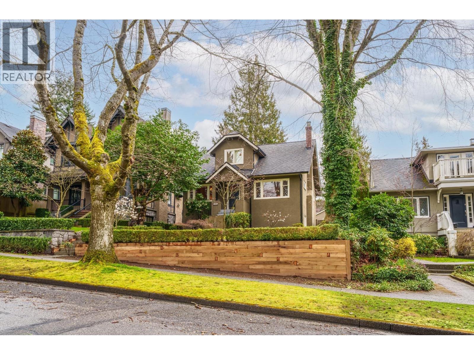 5790 ALMA STREET, Vancouver, British Columbia