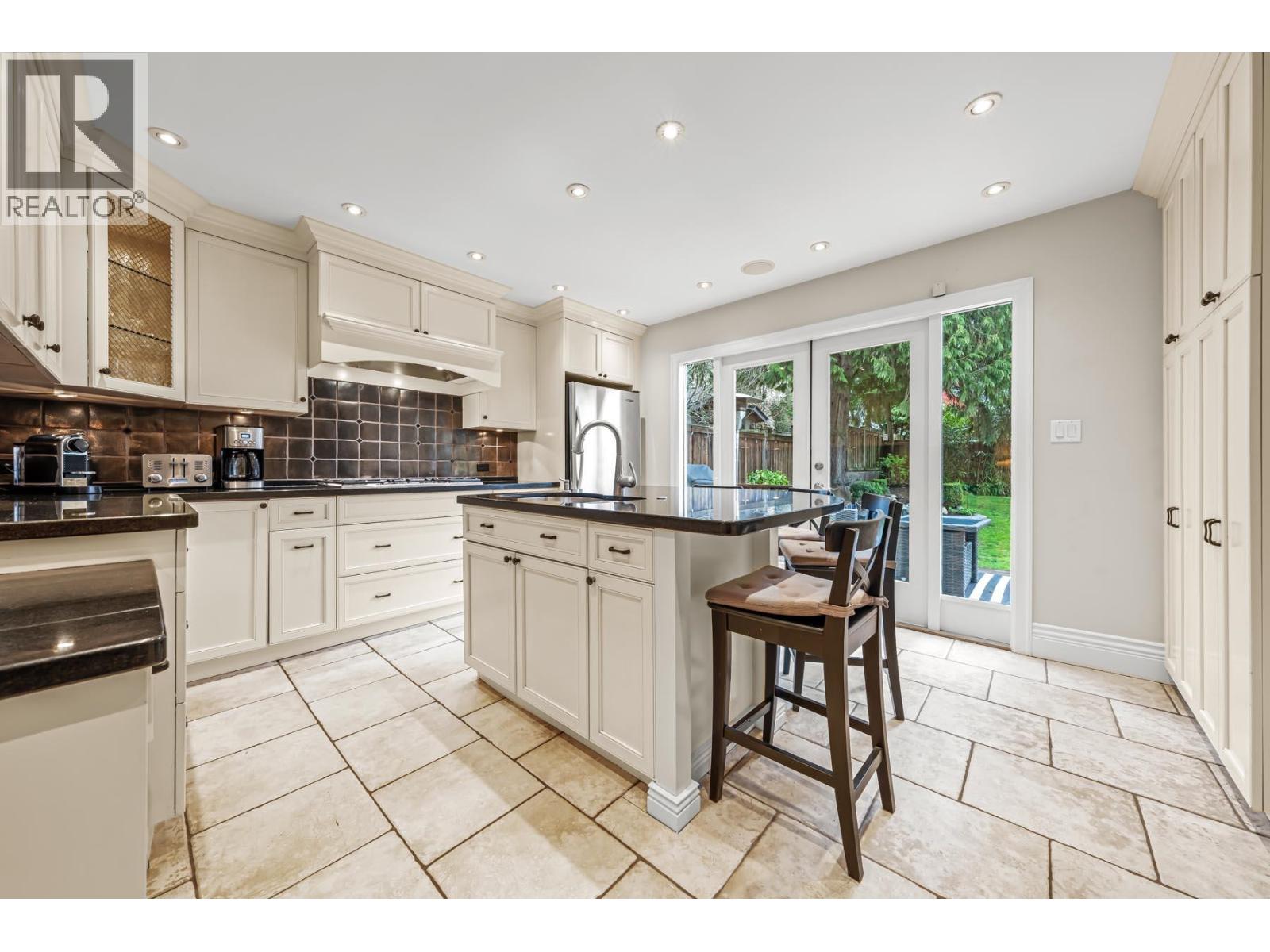 5790 Alma Street, Vancouver, British Columbia V6N 1Y4 - Photo 11 - R3107383