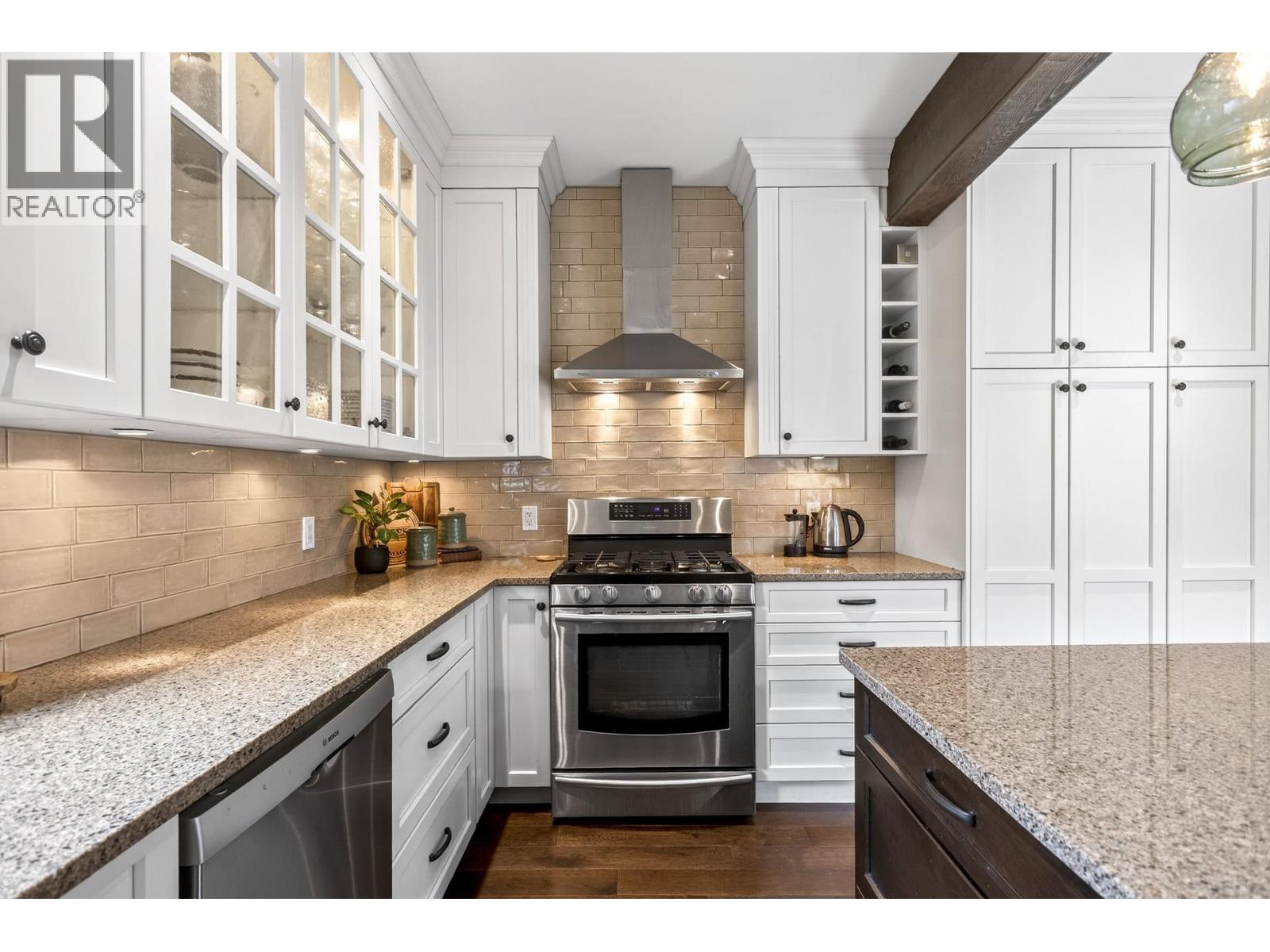 1515 Edinburgh Street, New Westminster, British Columbia  V3M 2W5 - Photo 14 - R3107397