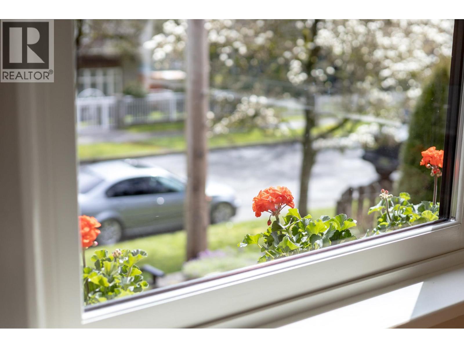 1515 Edinburgh Street, New Westminster, British Columbia  V3M 2W5 - Photo 39 - R3107397