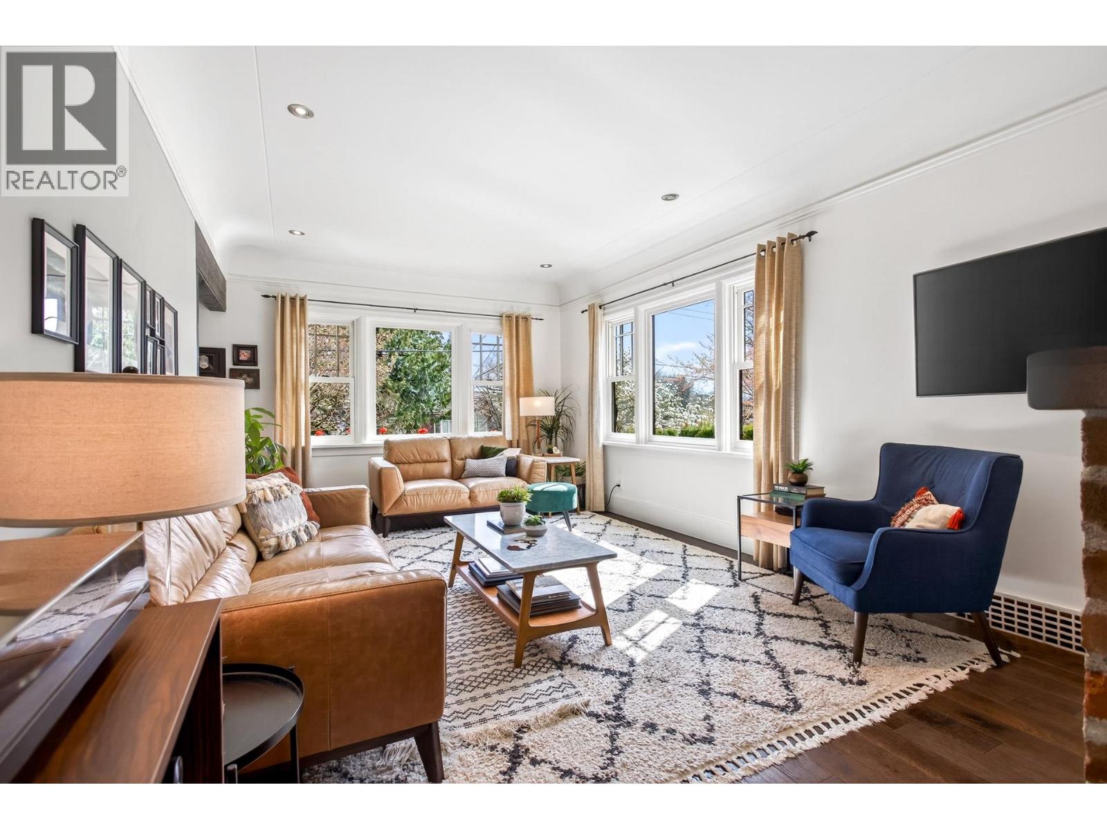 1515 Edinburgh Street, New Westminster, British Columbia  V3M 2W5 - Photo 6 - R3107397