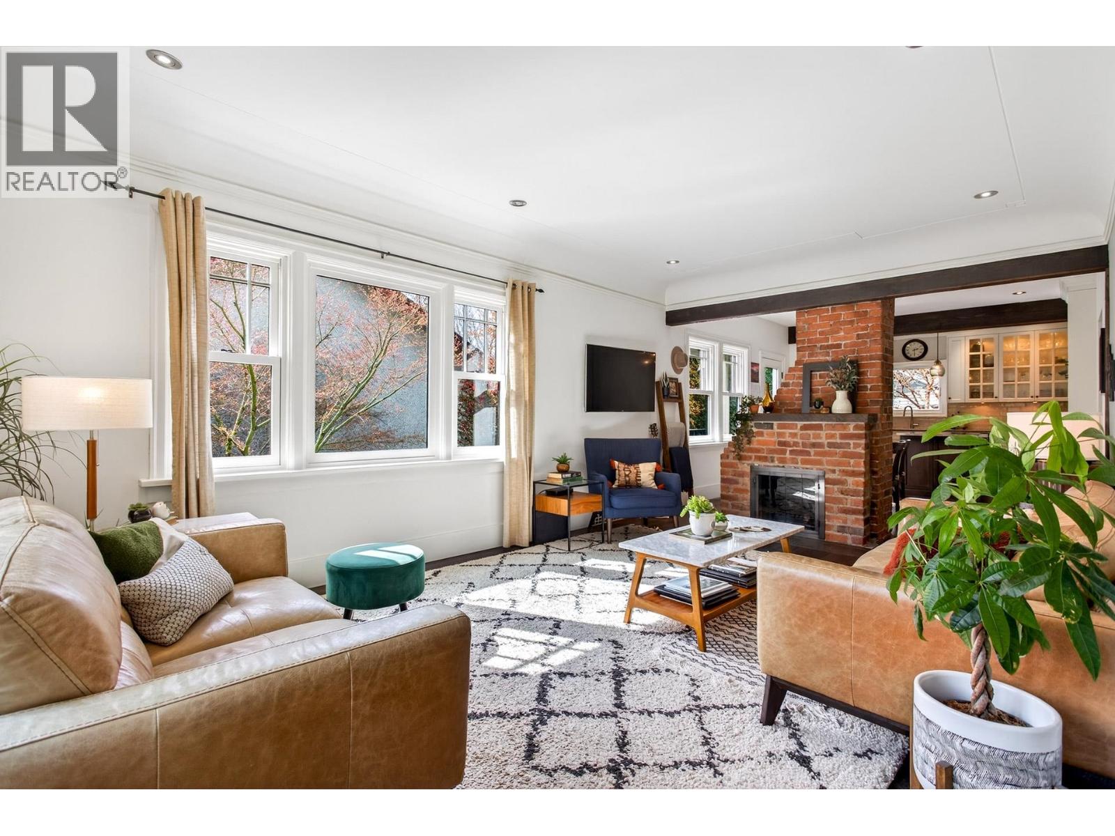 1515 Edinburgh Street, New Westminster, British Columbia  V3M 2W5 - Photo 8 - R3107397