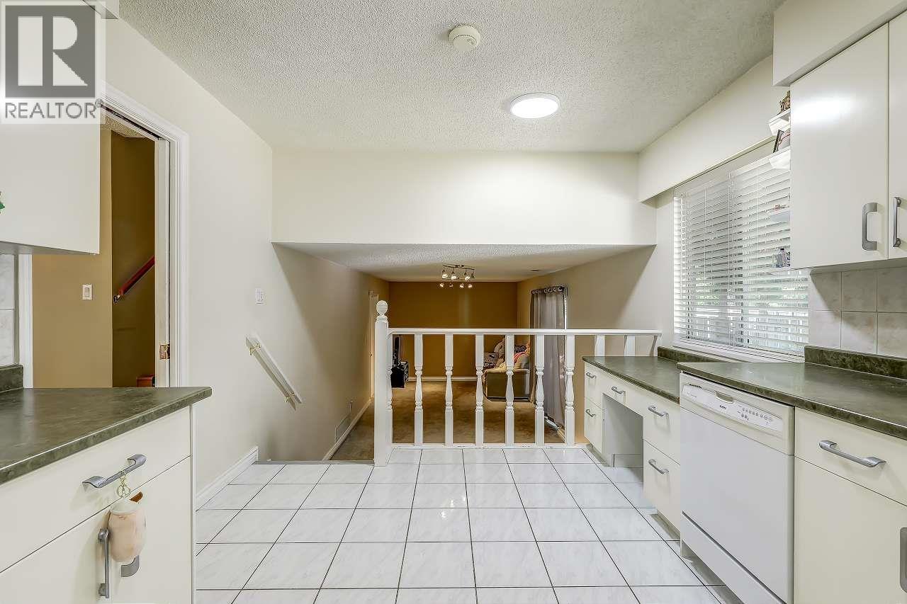 6280 Yeats Crescent, Richmond, British Columbia  V7E 4C9 - Photo 11 - R3107400