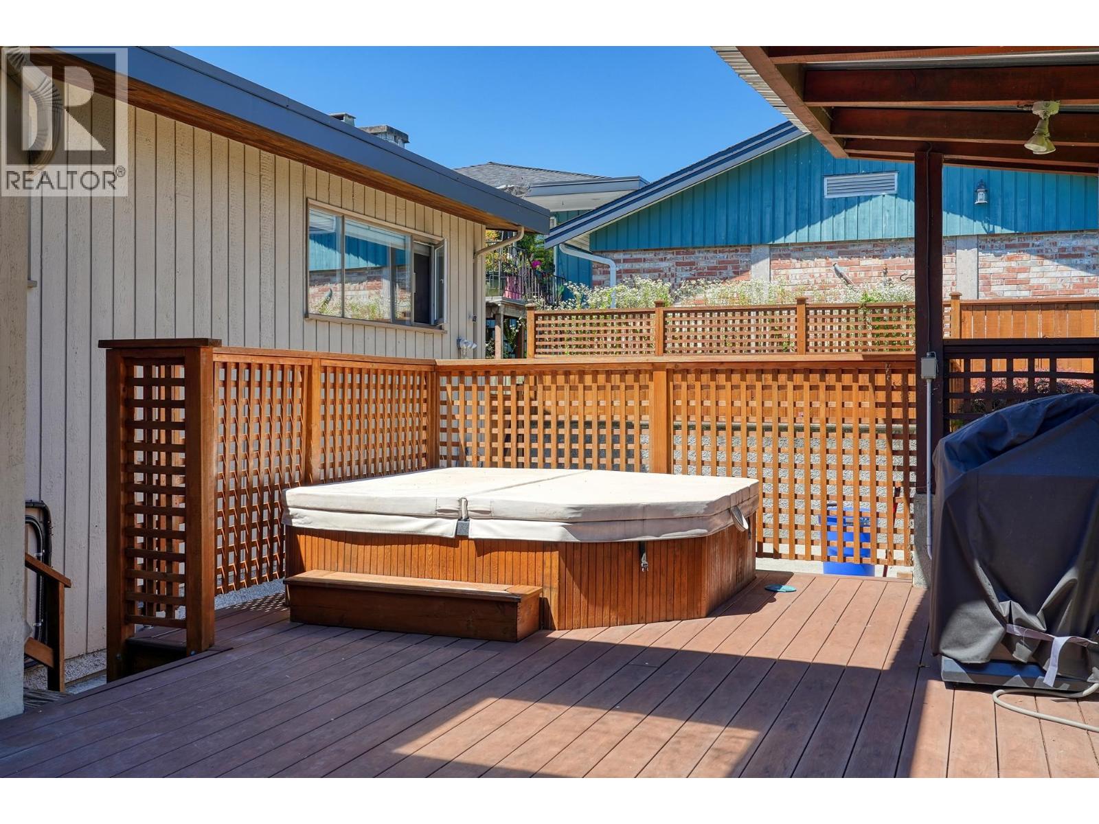 821 Jackson Crescent, New Westminster, British Columbia  V3L 4S1 - Photo 20 - R3107414