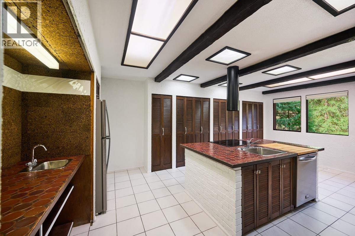 23755 128 Crescent, Maple Ridge, British Columbia  V4R 1P5 - Photo 21 - R3107445