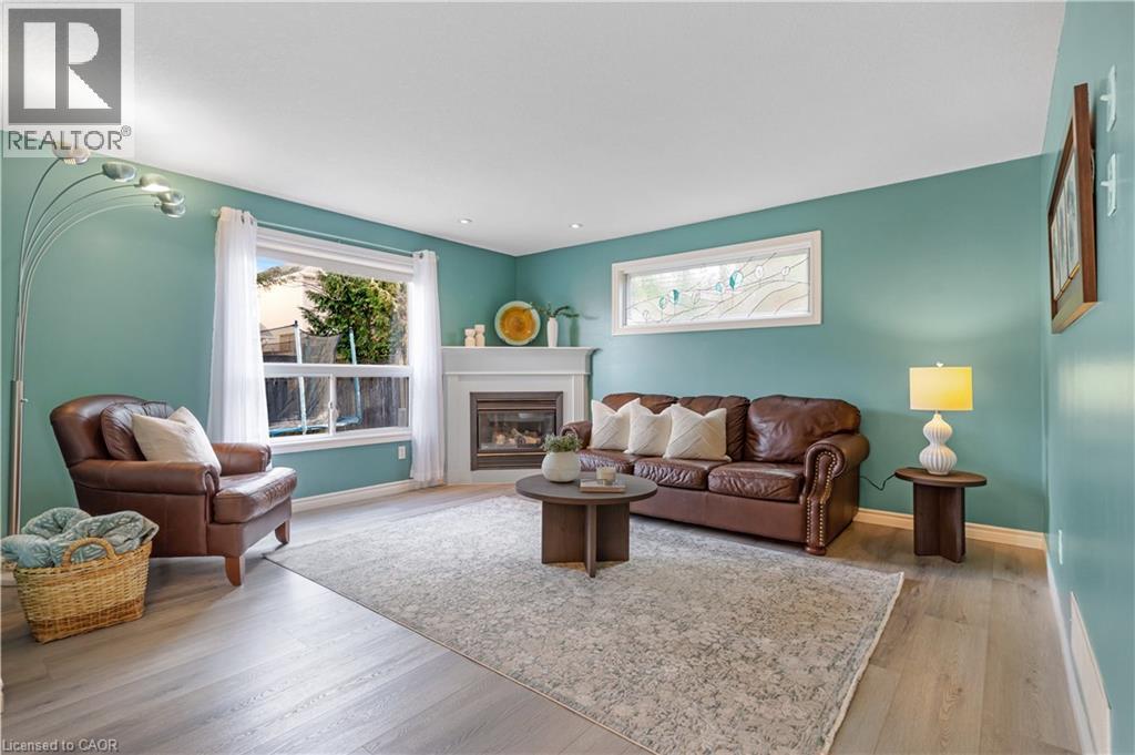 739 Butternut Avenue, Waterloo, Ontario  N2V 2M3 - Photo 5 - 40817917