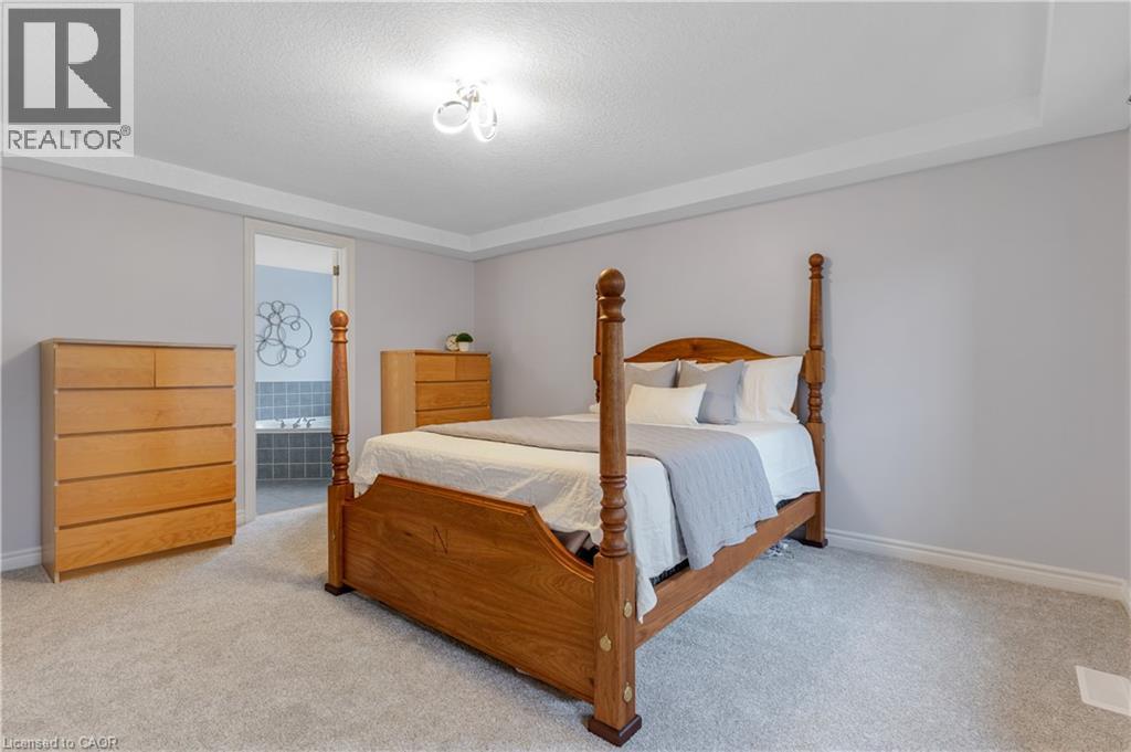 739 Butternut Avenue, Waterloo, Ontario  N2V 2M3 - Photo 18 - 40817917