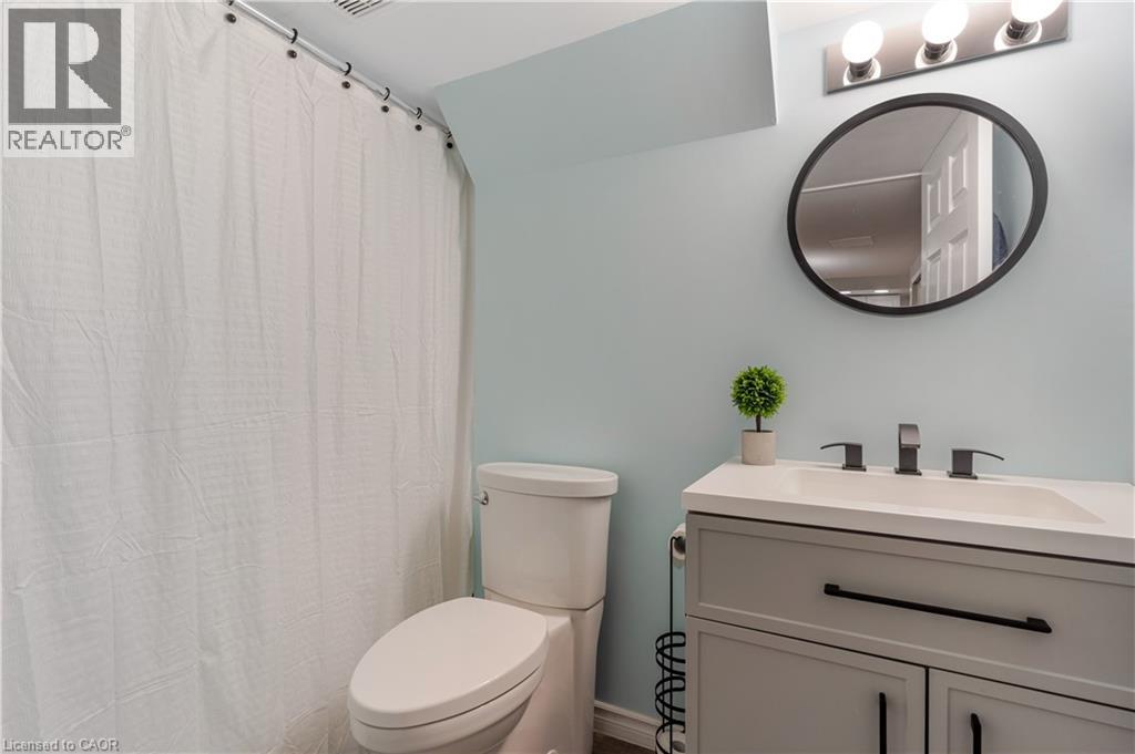 739 Butternut Avenue, Waterloo, Ontario  N2V 2M3 - Photo 32 - 40817917