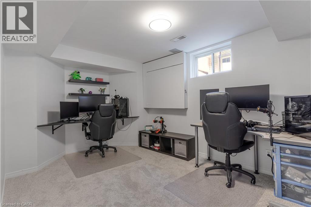 739 Butternut Avenue, Waterloo, Ontario  N2V 2M3 - Photo 33 - 40817917