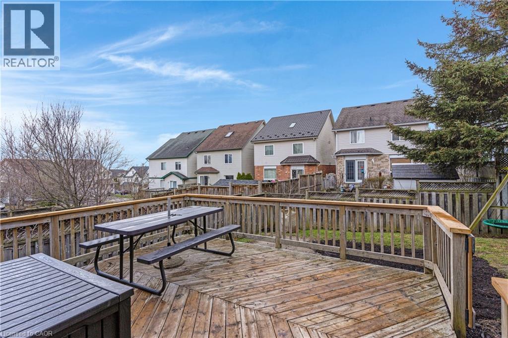 739 Butternut Avenue, Waterloo, Ontario  N2V 2M3 - Photo 38 - 40817917