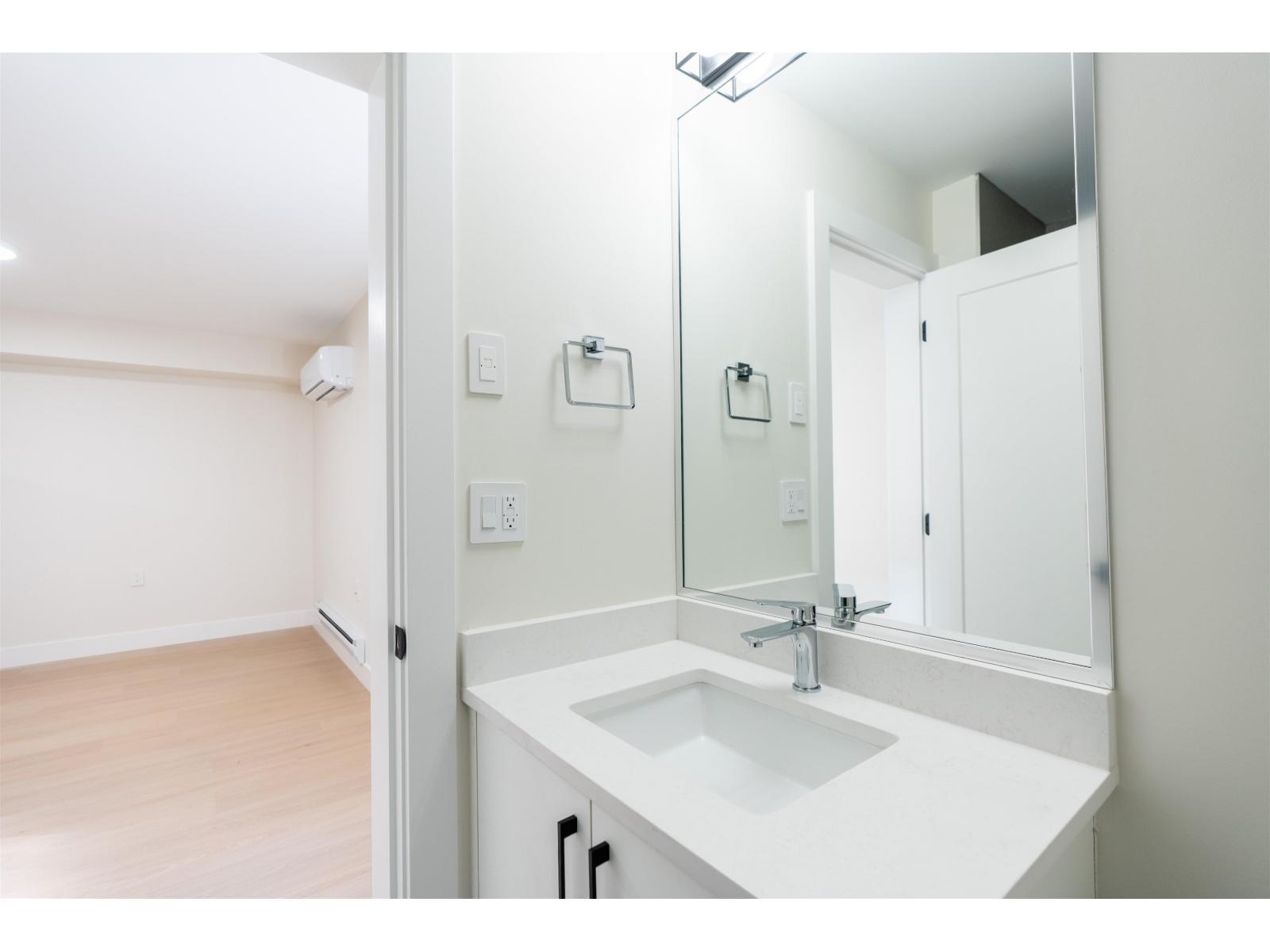 20528 76 Ave Avenue, Langley, British Columbia  V2Y 1V5 - Photo 22 - R3104789