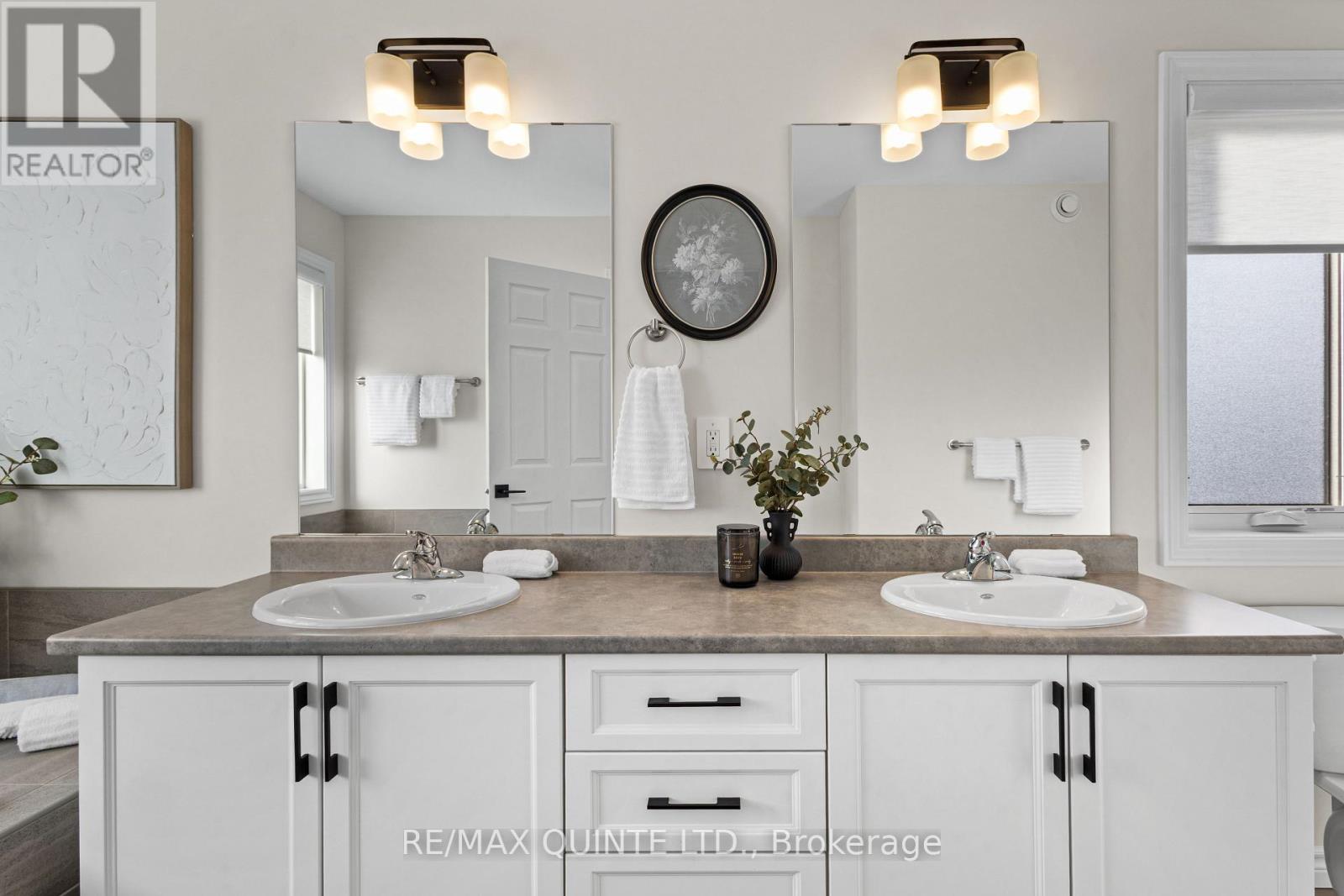 1 Miramichi Street, Belleville, Ontario  K8N 0T3 - Photo 32 - X12966044