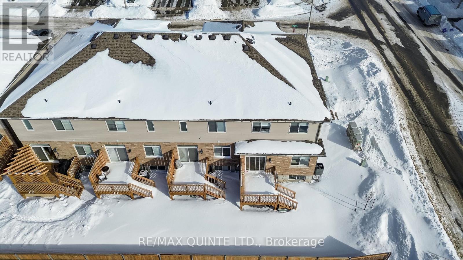 1 Miramichi Street, Belleville, Ontario  K8N 0T3 - Photo 4 - X12966044