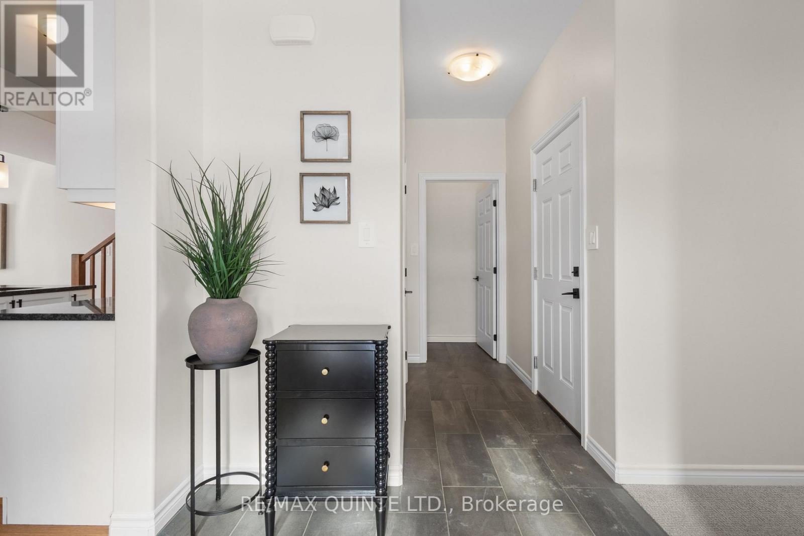 1 Miramichi Street, Belleville, Ontario  K8N 0T3 - Photo 8 - X12966044