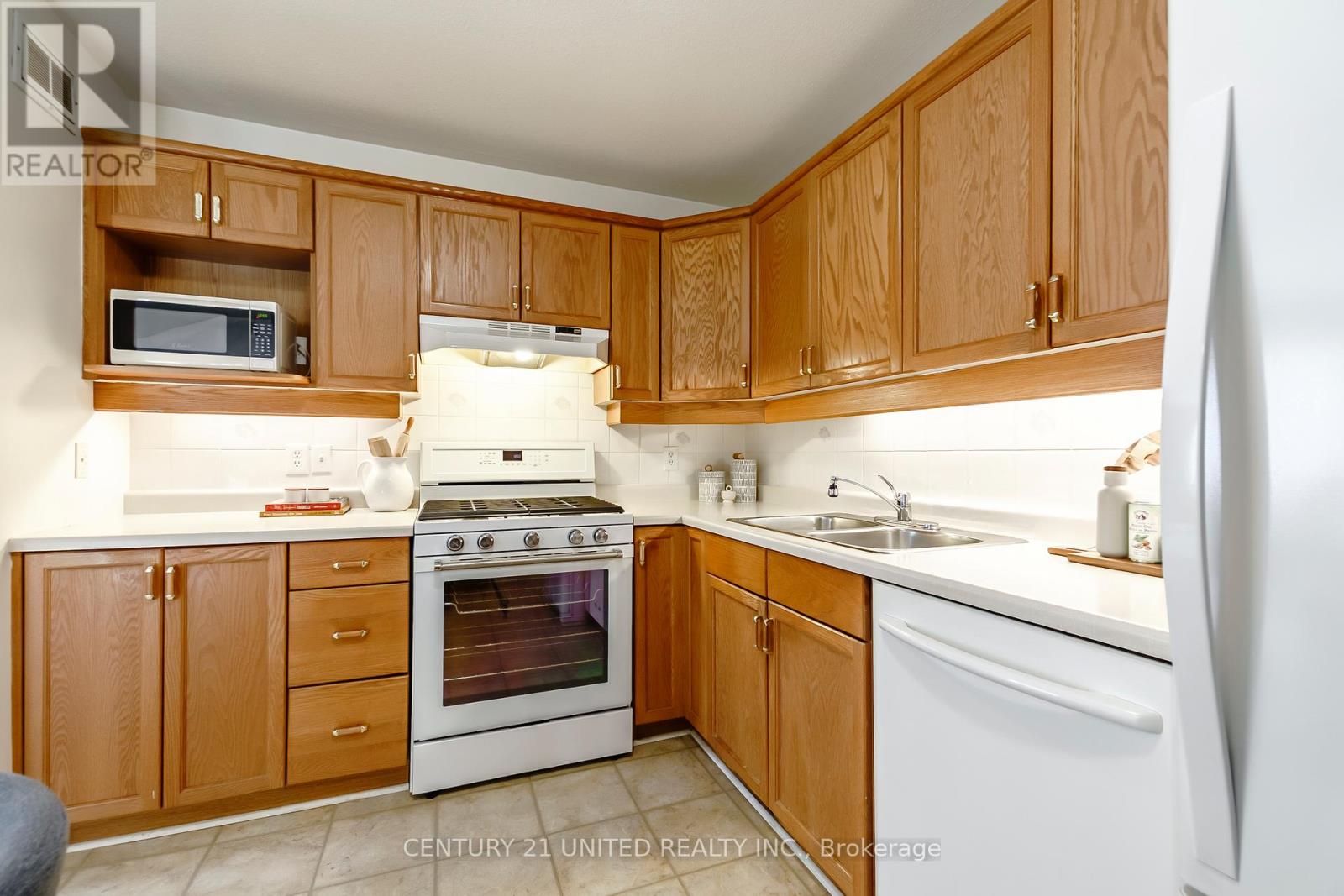 626 Trailview Drive, Peterborough, Ontario  K9J 8P3 - Photo 16 - X12966138