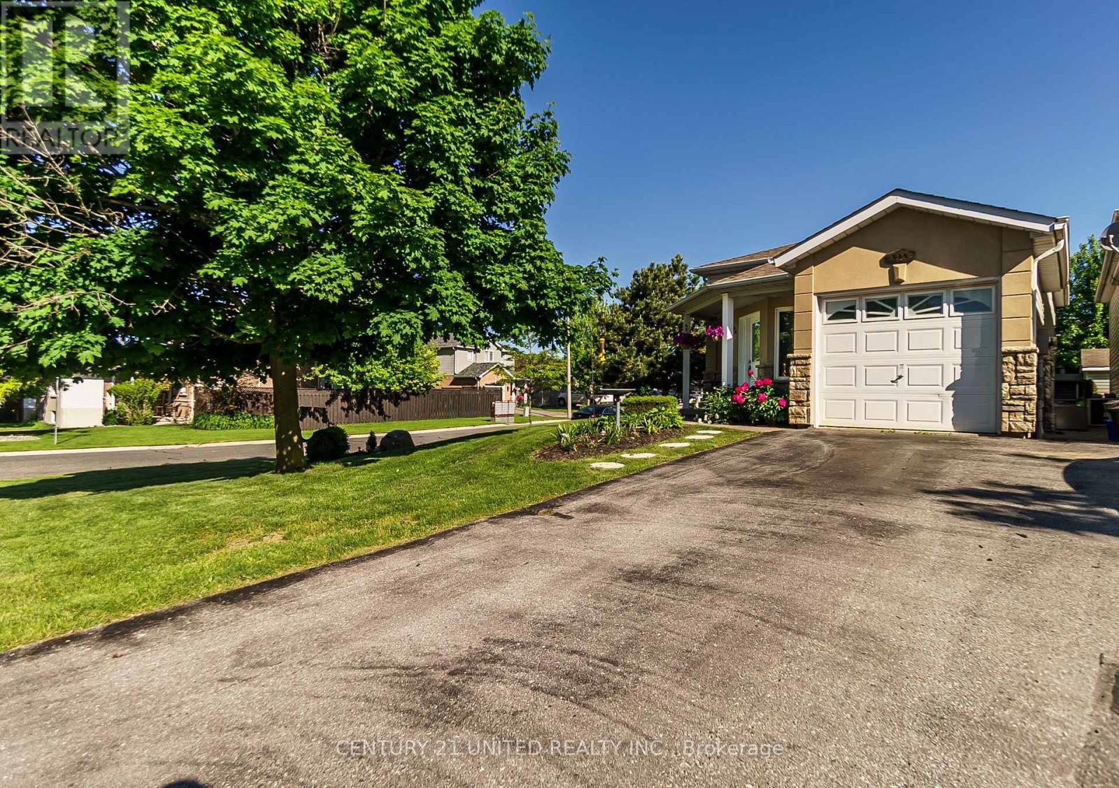 626 Trailview Drive, Peterborough, Ontario  K9J 8P3 - Photo 2 - X12966138