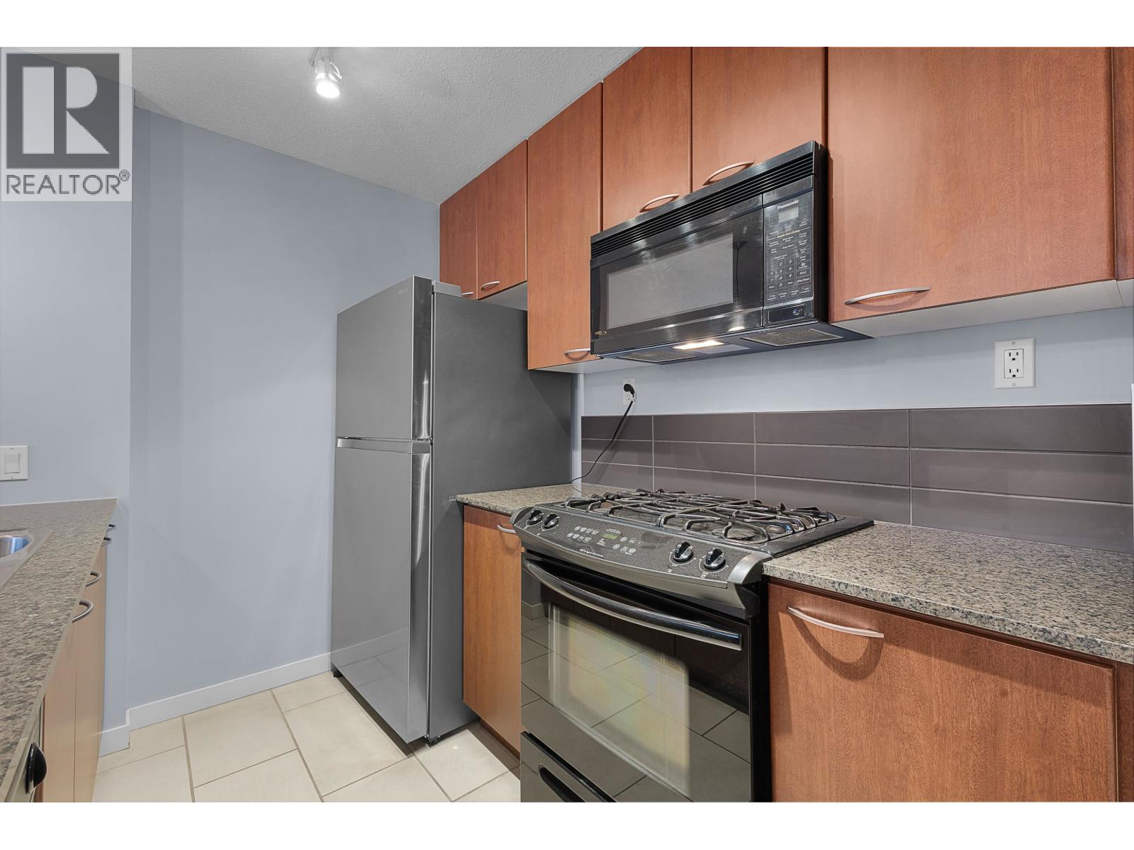 1108 7108 Collier Street, Burnaby, British Columbia  V5E 0A1 - Photo 11 - R3106499