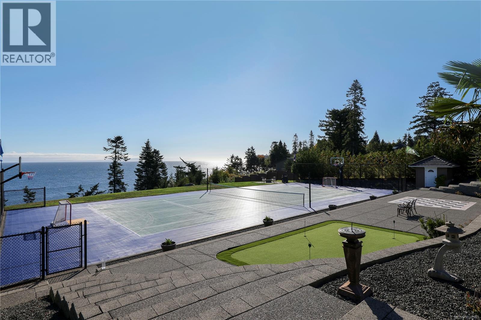 6480 Eagles Dr, Courtenay, British Columbia  V9J 1V3 - Photo 41 - 1031163