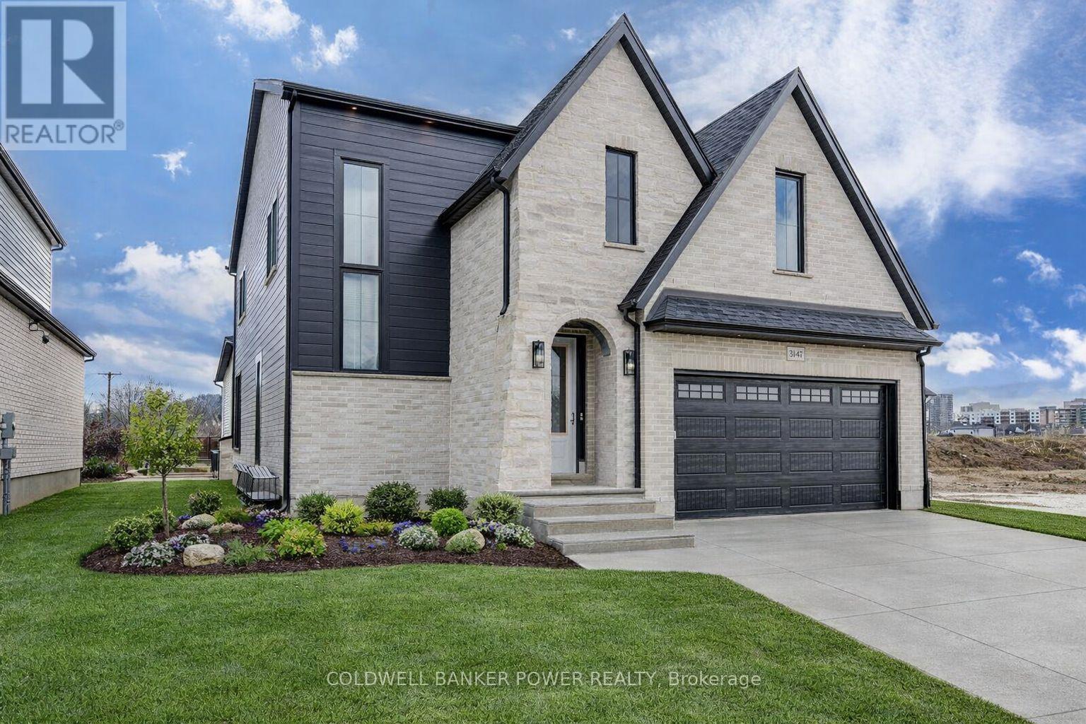 3147 Gillespie Trail, London South, Ontario  N6P 0H3 - Photo 2 - X12966064