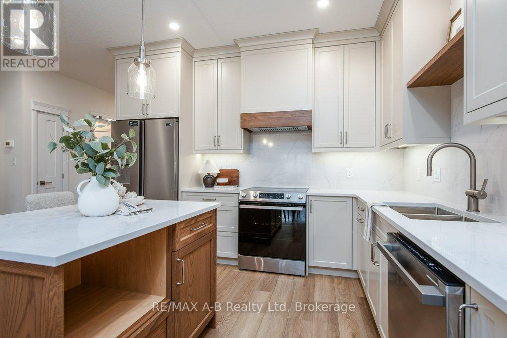 36 Quartz Street, East Zorra-Tavistock, Ontario  N0B 2R0 - Photo 27 - X12556318