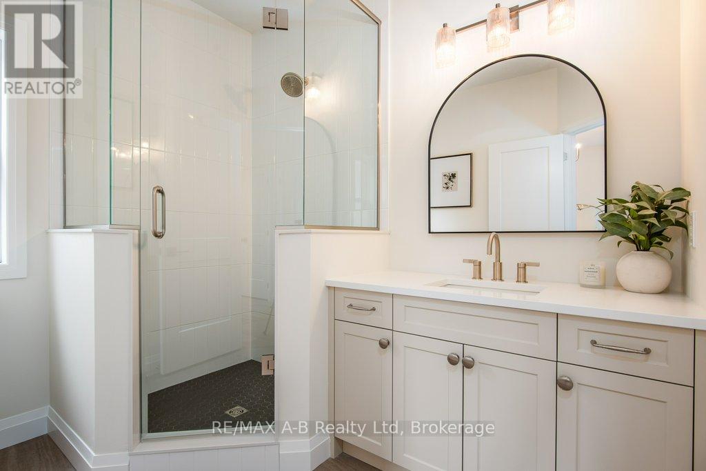 36 Quartz Street, East Zorra-Tavistock, Ontario  N0B 2R0 - Photo 34 - X12556318