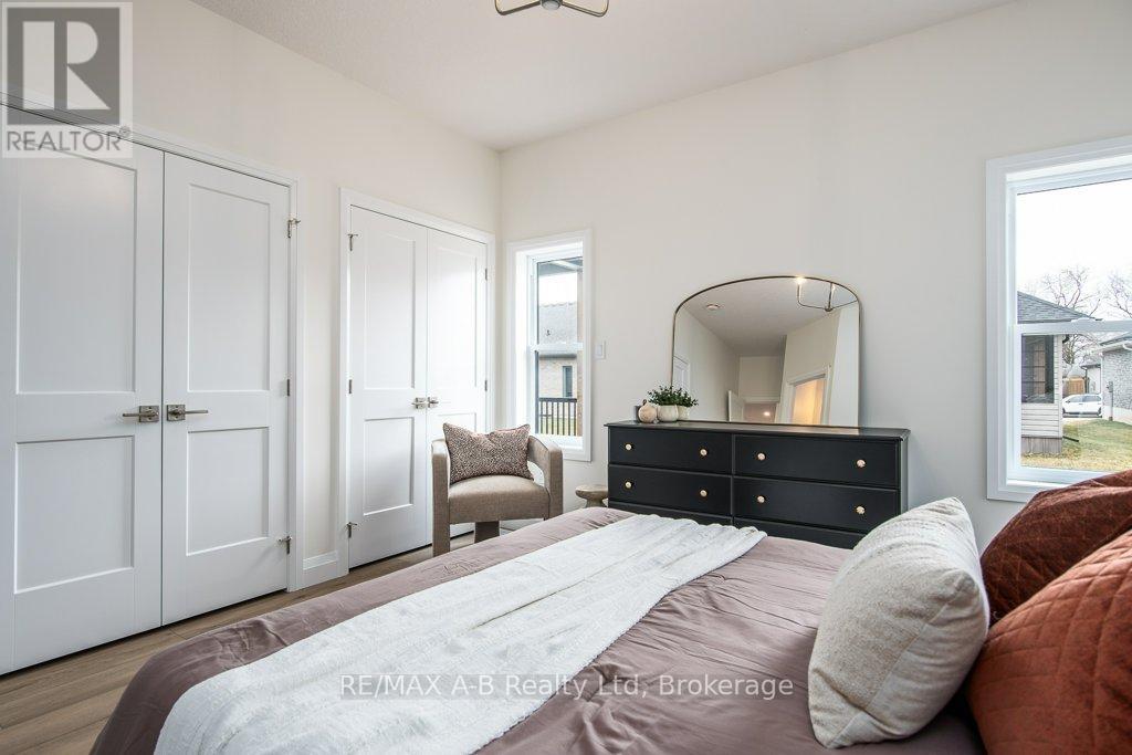 48 Quartz Street, East Zorra-Tavistock, Ontario  N0B 2R0 - Photo 31 - X12556666