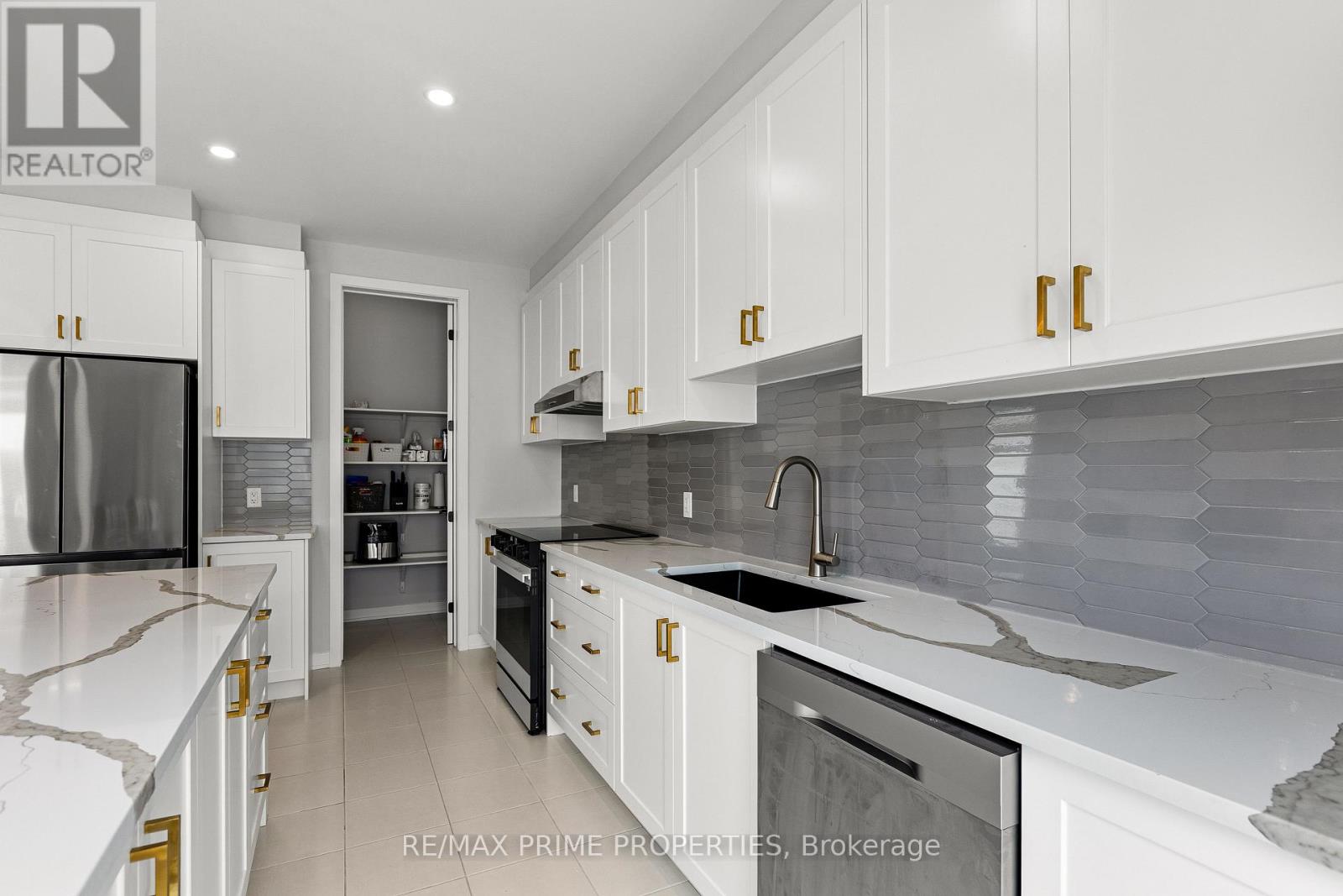 222 Douglas Hardie Street, North Grenville, Ontario  K0G 1J0 - Photo 16 - X12966040