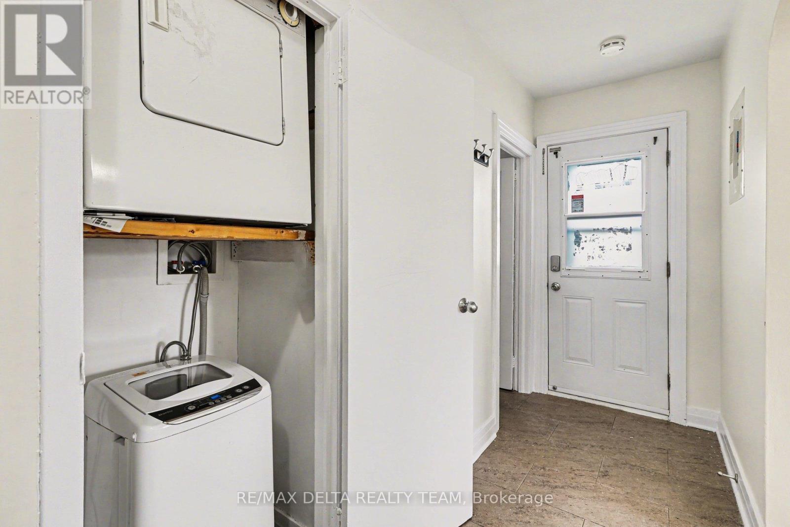 273 Shakespeare Street, Ottawa, Ontario  K1L 5M7 - Photo 11 - X12966046