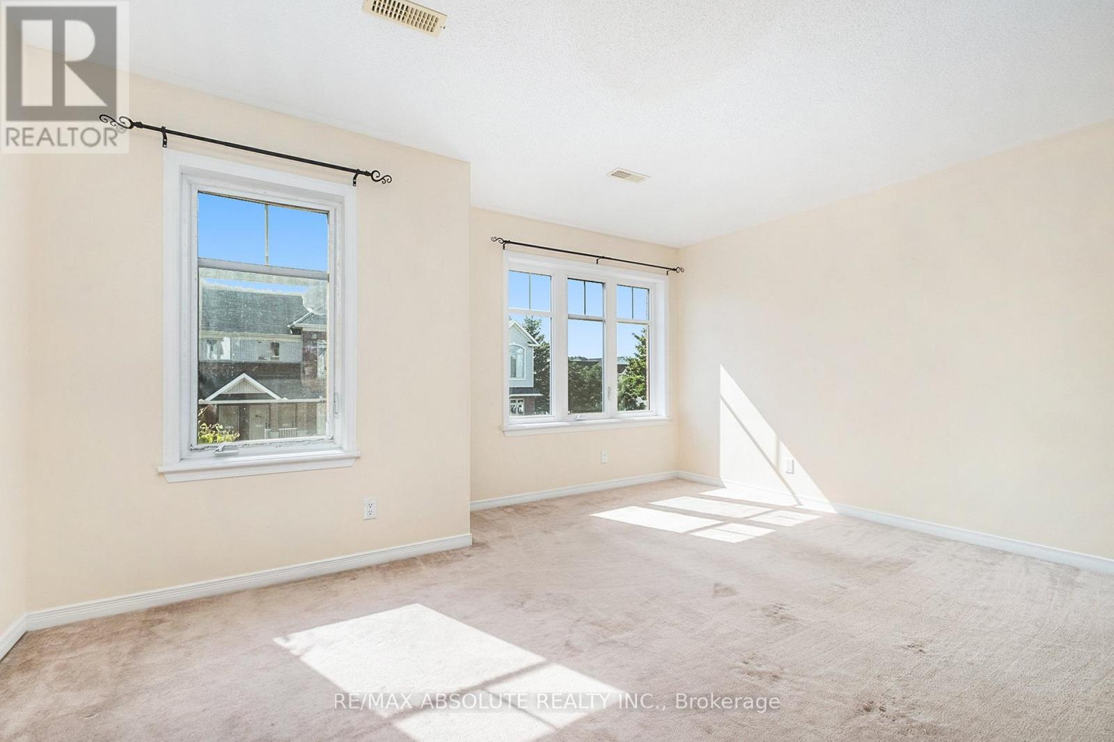 113 Keltie Private, Ottawa, Ontario  K2J 0A1 - Photo 13 - X12966060