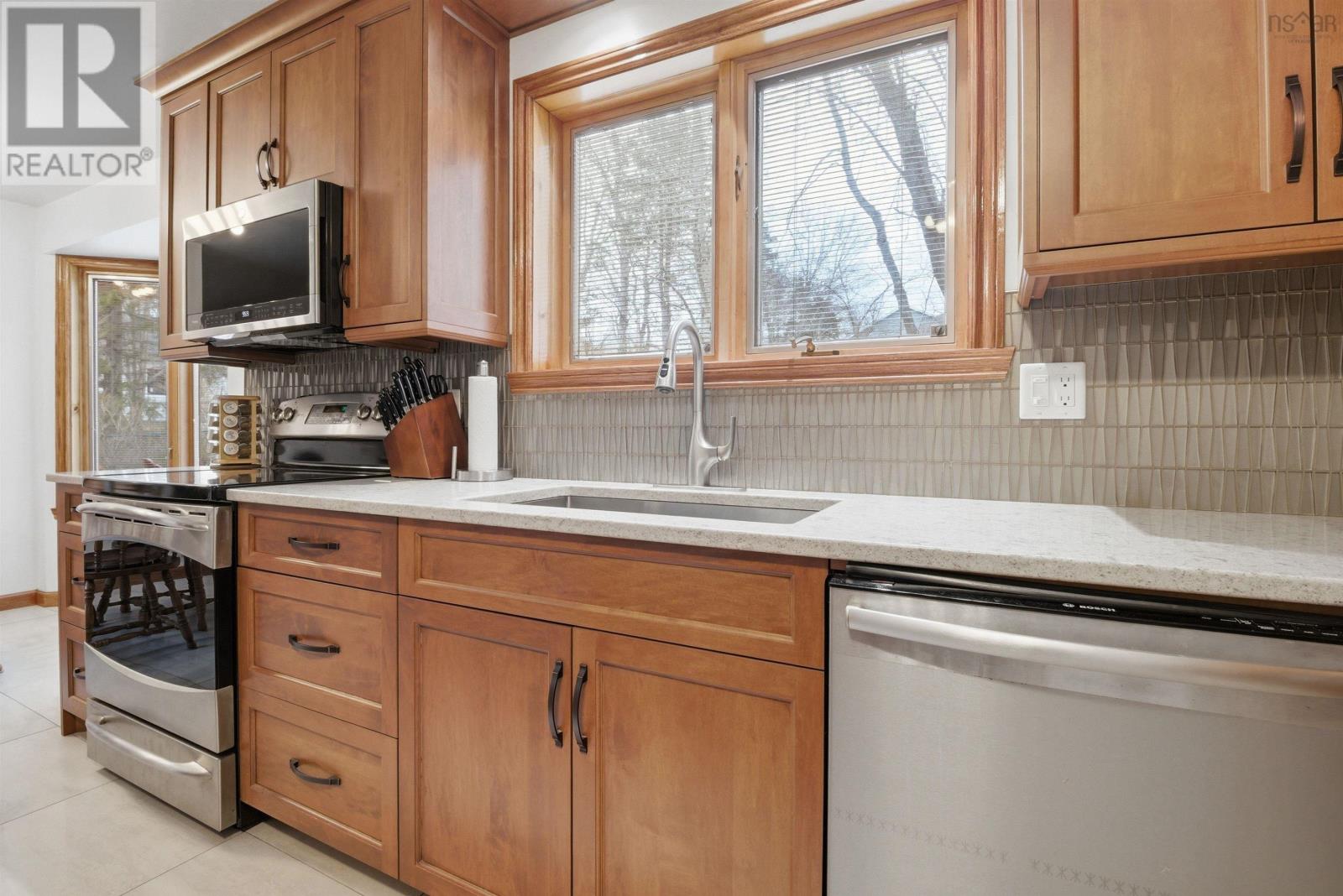 9 Nighthawk Lane, Halifax, Nova Scotia  B4A 3L2 - Photo 11 - 202606509