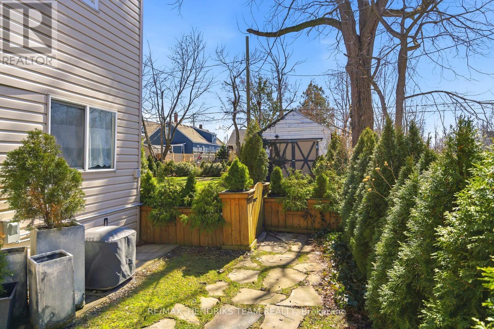 229 Jarvis Street, Fort Erie (Central), Ontario  L2A 2S7 - Photo 20 - X12966102