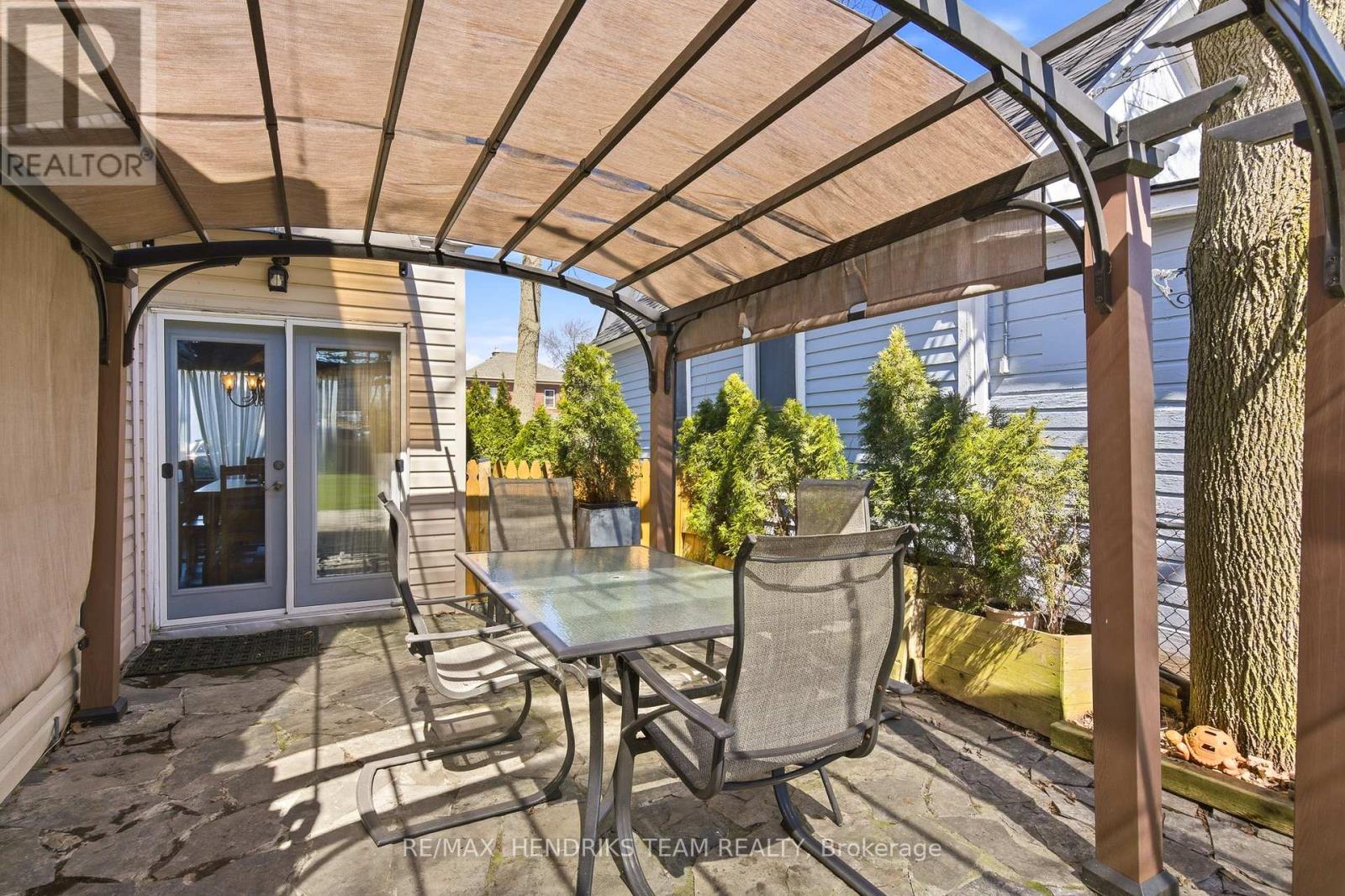 229 Jarvis Street, Fort Erie (Central), Ontario  L2A 2S7 - Photo 25 - X12966102