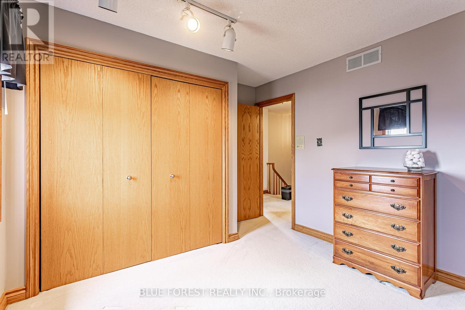 129 Wheeler Avenue, Thames Centre, Ontario  N0L 1G2 - Photo 26 - X12964968