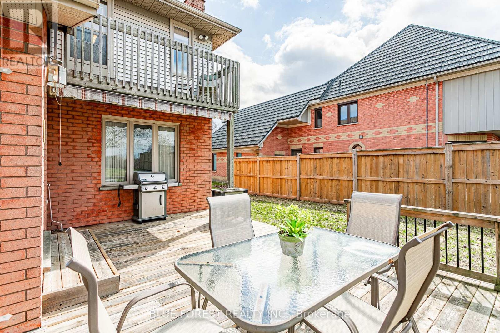 129 Wheeler Avenue, Thames Centre, Ontario  N0L 1G2 - Photo 34 - X12964968