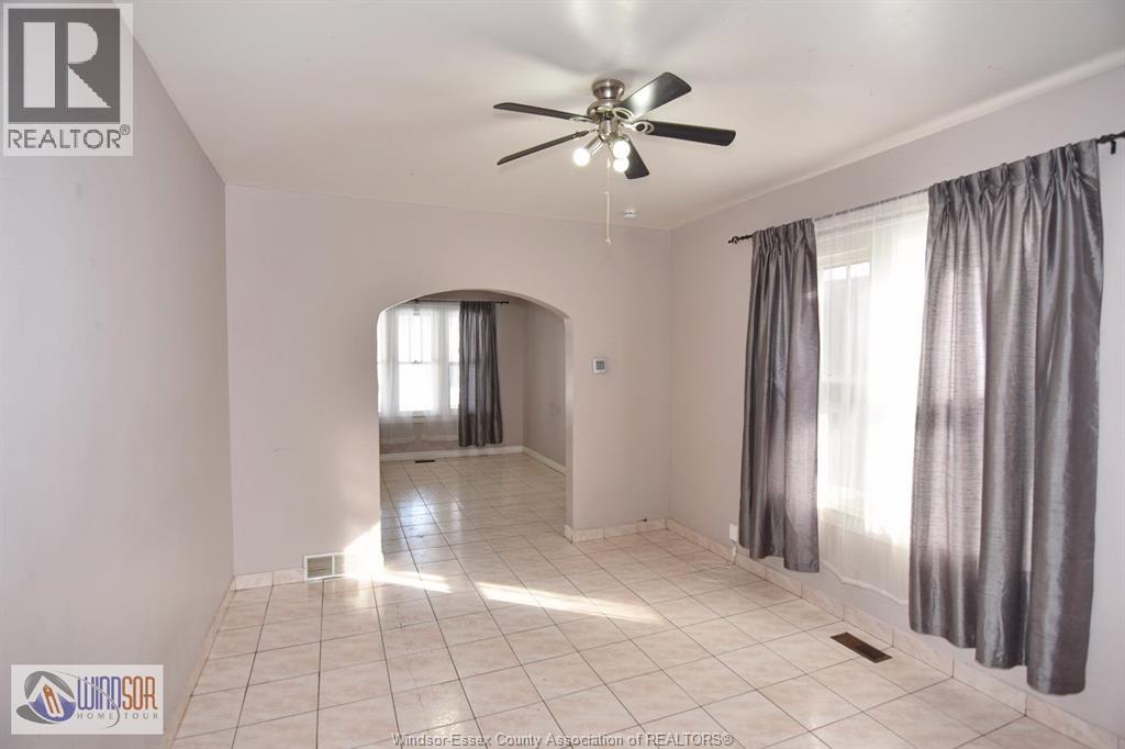 735-737 Partington, Windsor, Ontario  N9B 2N6 - Photo 27 - 26007273