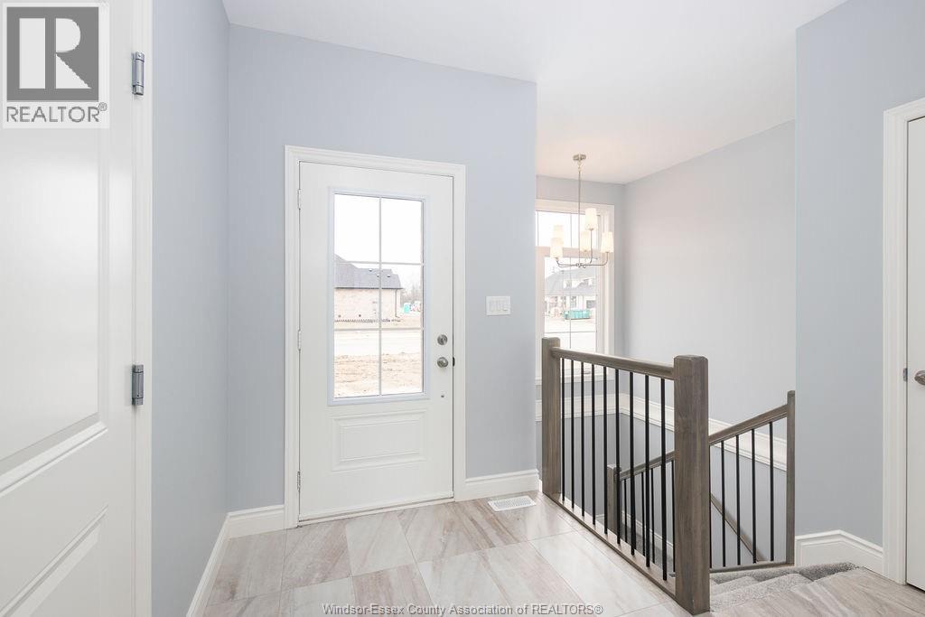 182 Mclellan, Amherstburg, Ontario  N9V 4C6 - Photo 3 - 26007266
