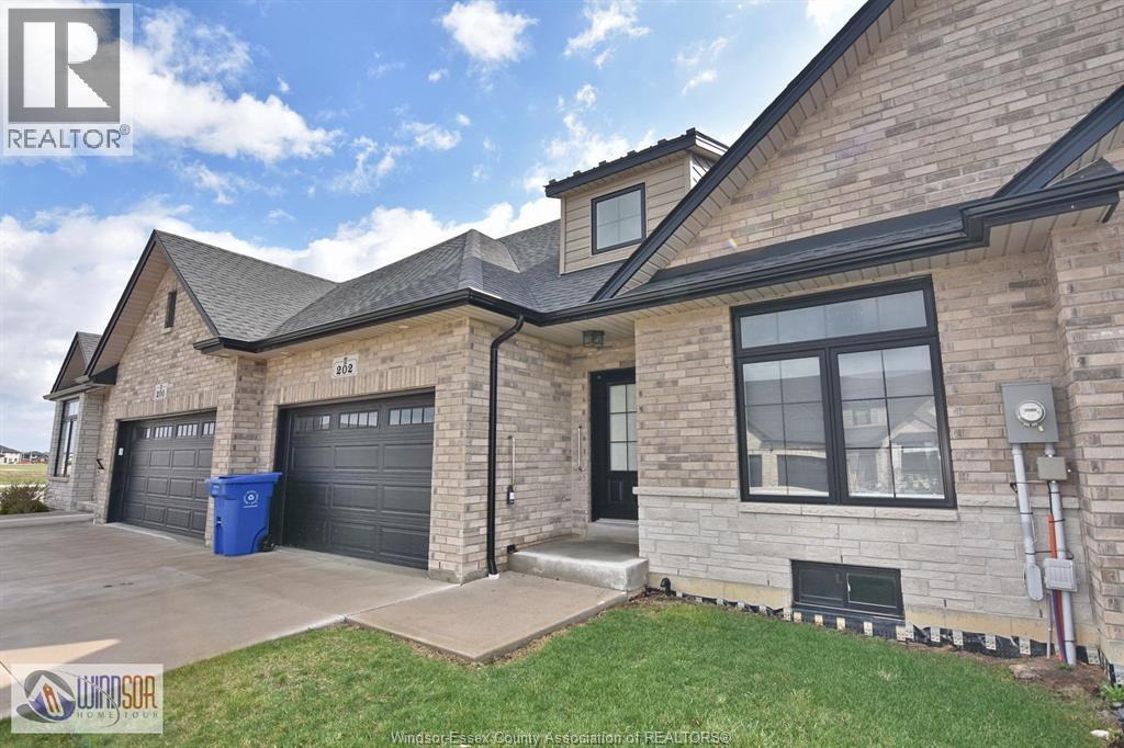 202 Livingstone Crescent, Amherstburg, Ontario  N9V 0H1 - Photo 2 - 26007261
