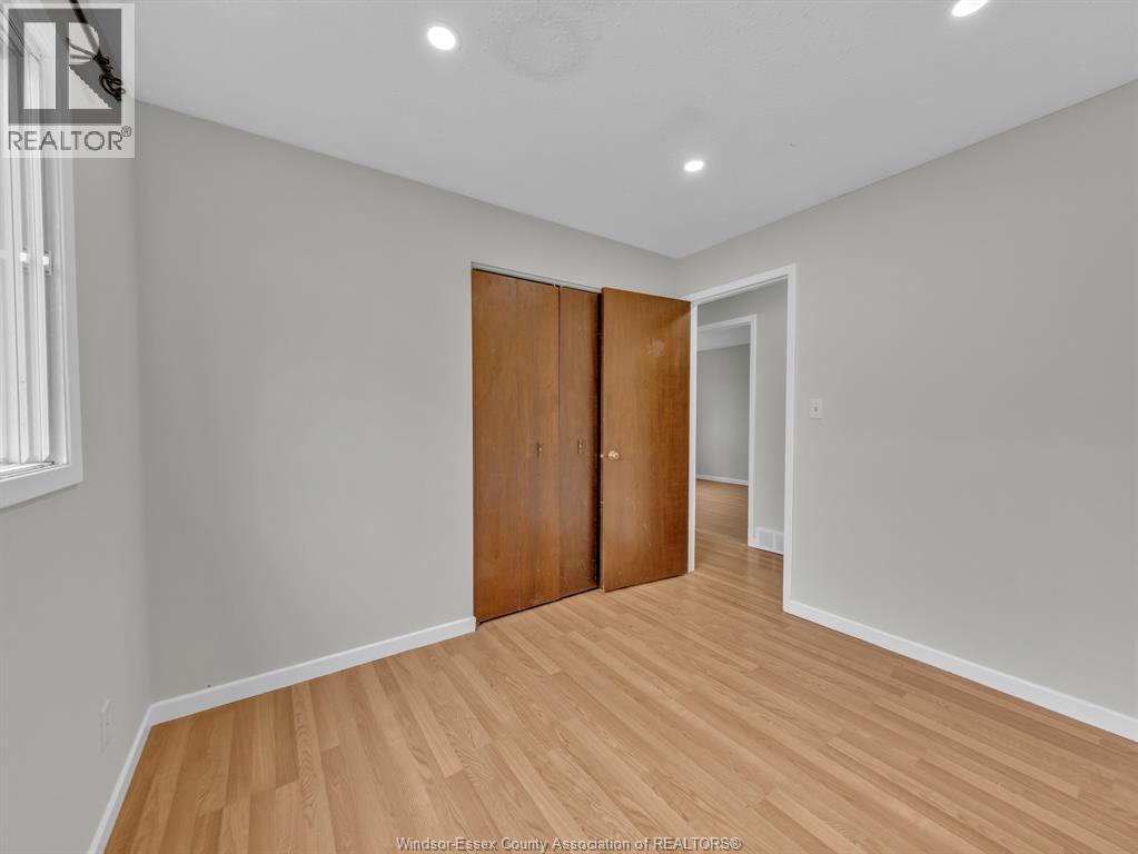 3700 Wildwood Drive Unit# Full House, Windsor, Ontario  N8R 2B6 - Photo 12 - 26007238