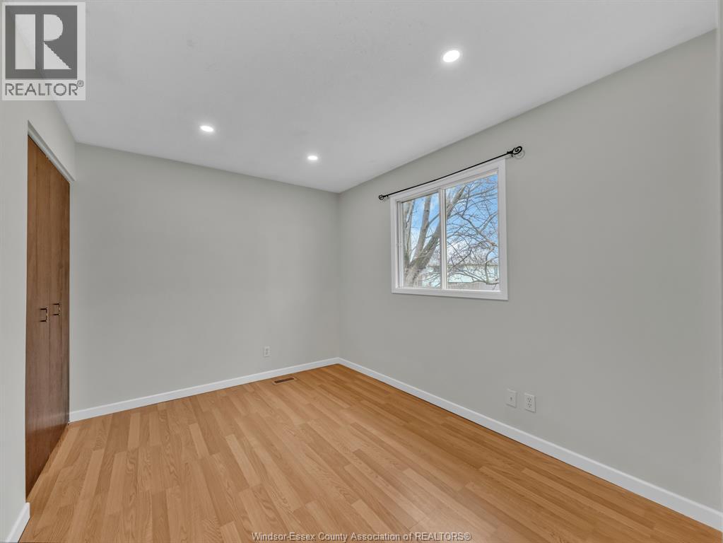 3700 Wildwood Drive Unit# Full House, Windsor, Ontario  N8R 2B6 - Photo 15 - 26007238