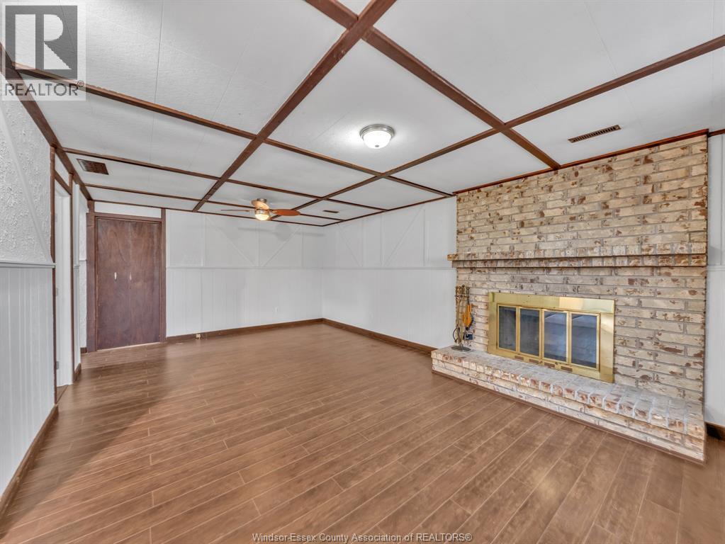 3700 Wildwood Drive Unit# Full House, Windsor, Ontario  N8R 2B6 - Photo 19 - 26007238