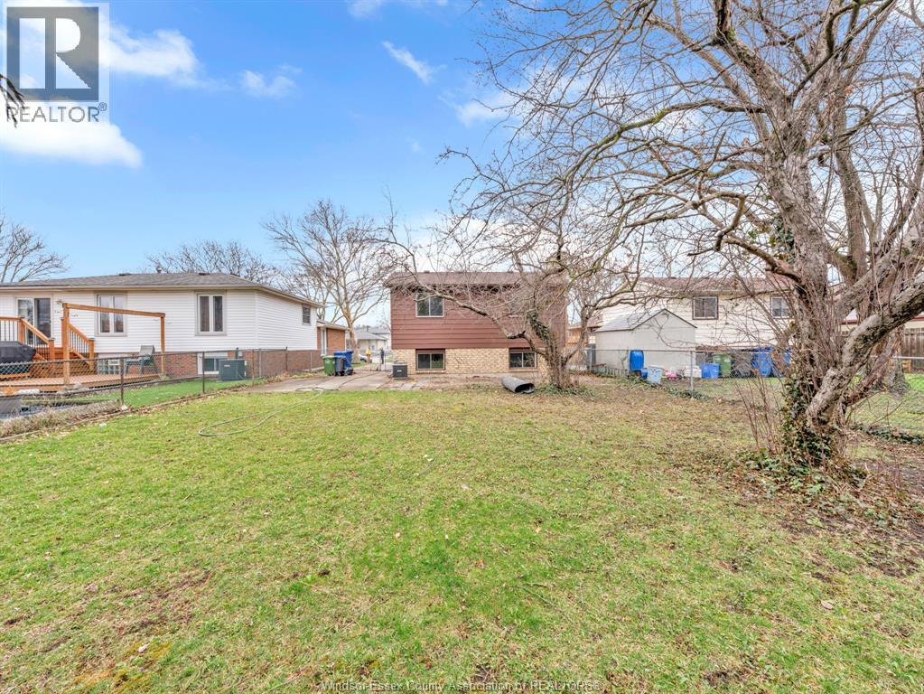 3700 Wildwood Drive Unit# Full House, Windsor, Ontario  N8R 2B6 - Photo 29 - 26007238