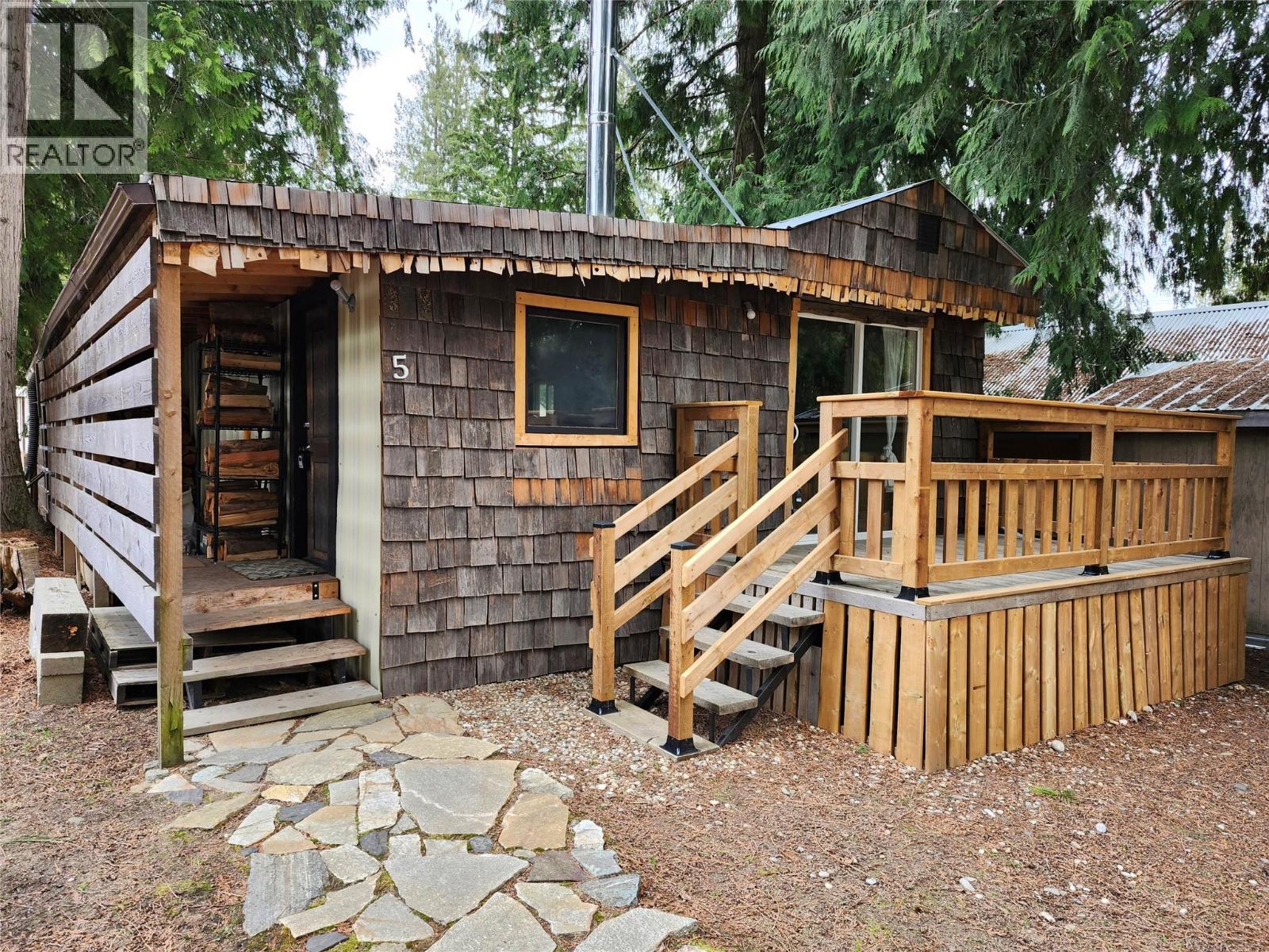 1079 Lundell Road Unit# 5, Revelstoke, British Columbia