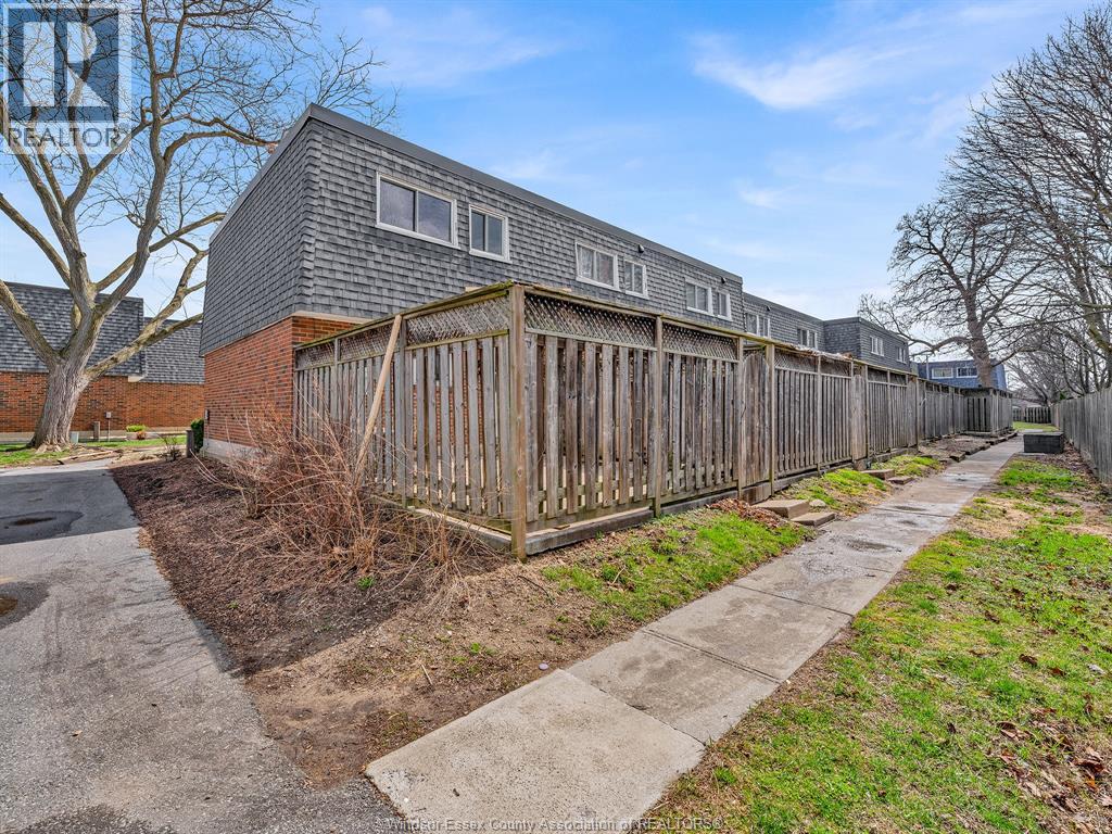 272 Victoria Street Unit# 40, Amherstburg, Ontario  N9V 2K5 - Photo 22 - 26007259