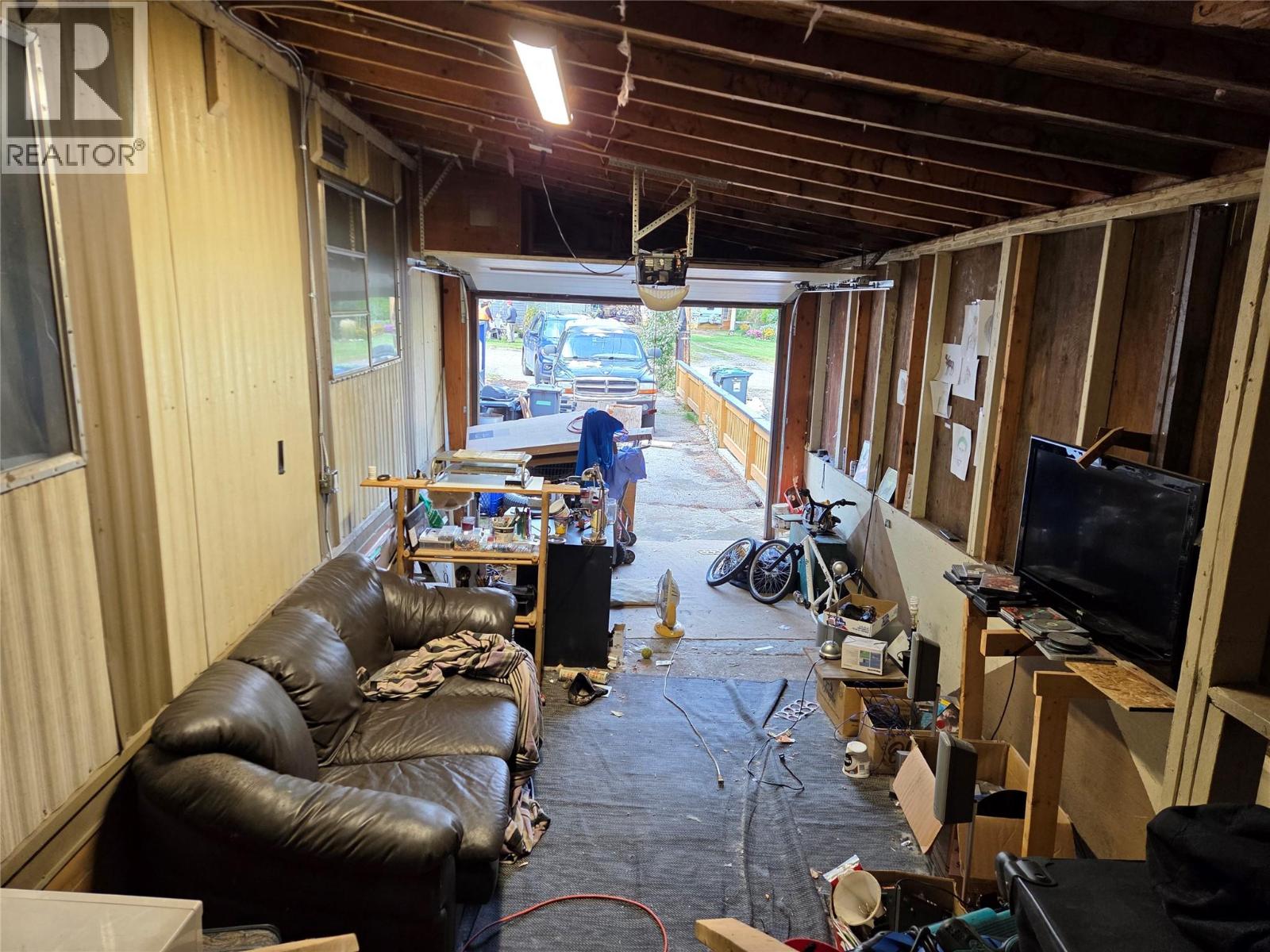 2637 9th Street, Olalla, British Columbia  V0X 1N6 - Photo 13 - 10365285