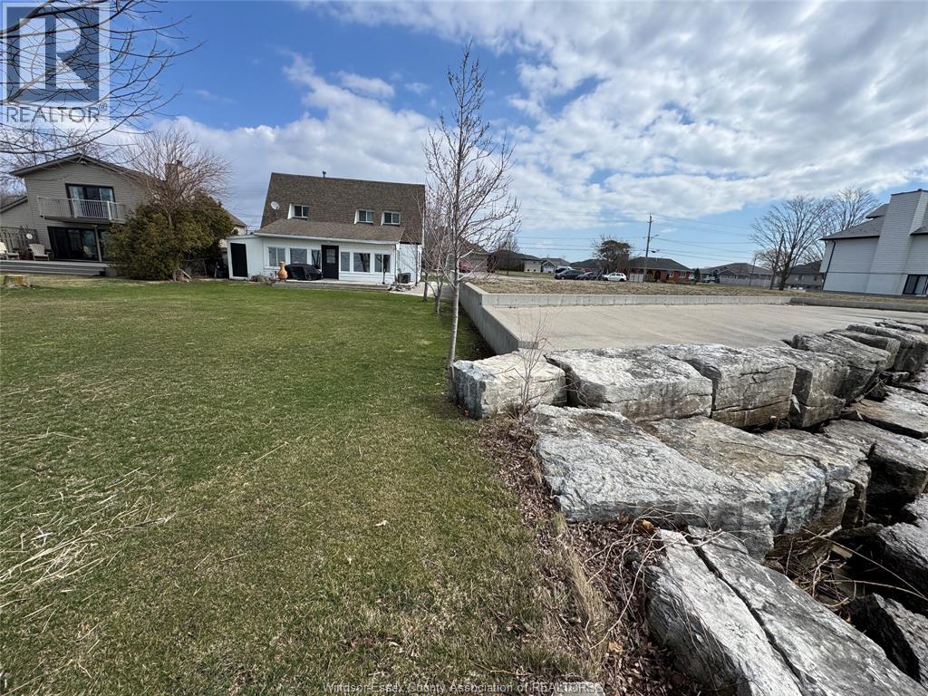 198 Robson Road, Leamington, Ontario  N8H 5R1 - Photo 12 - 26007268