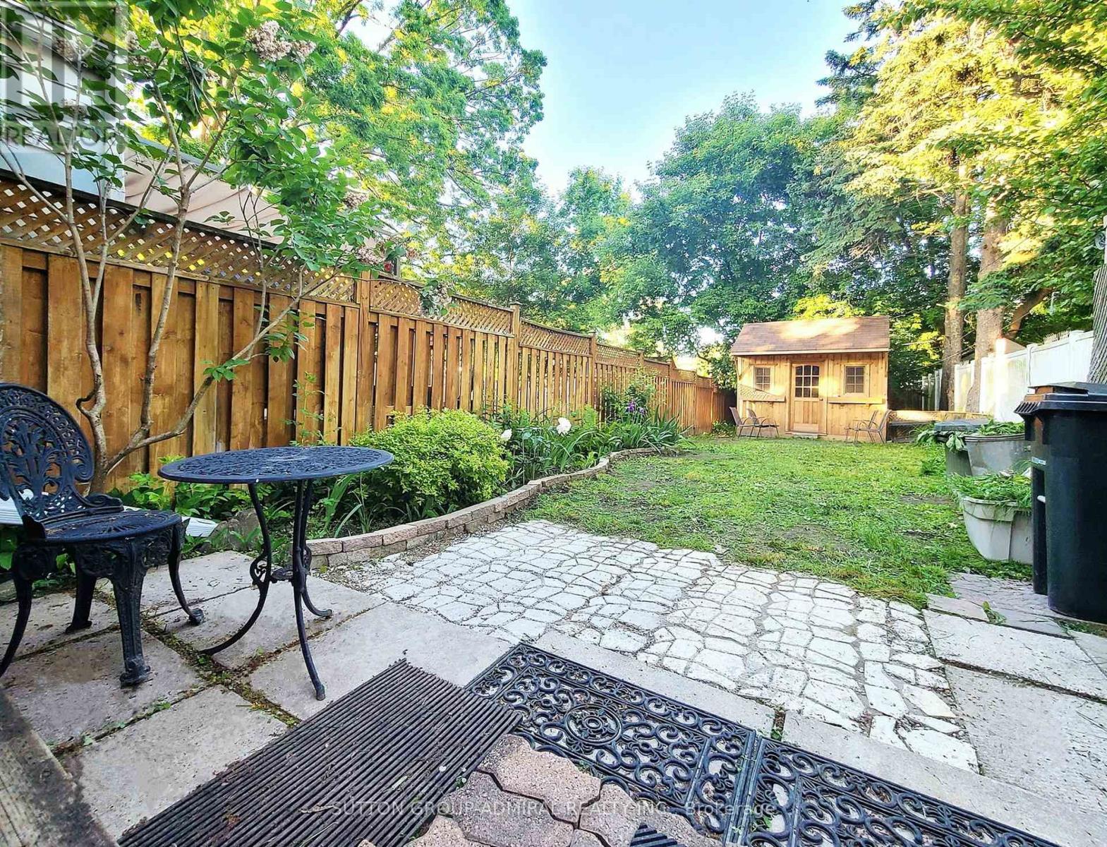 23 Kenworthy Avenue, Toronto, Ontario  M1L 3B1 - Photo 12 - E12959372