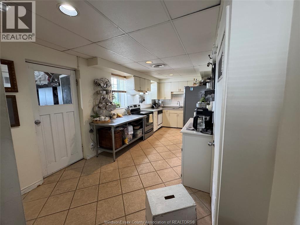 198 Robson Road, Leamington, Ontario  N8H 5R1 - Photo 35 - 26007268