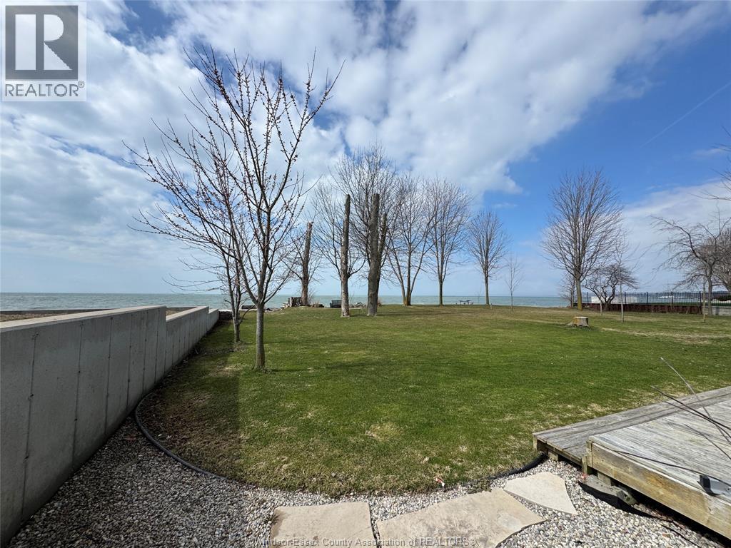 198 Robson Road, Leamington, Ontario  N8H 5R1 - Photo 9 - 26007268