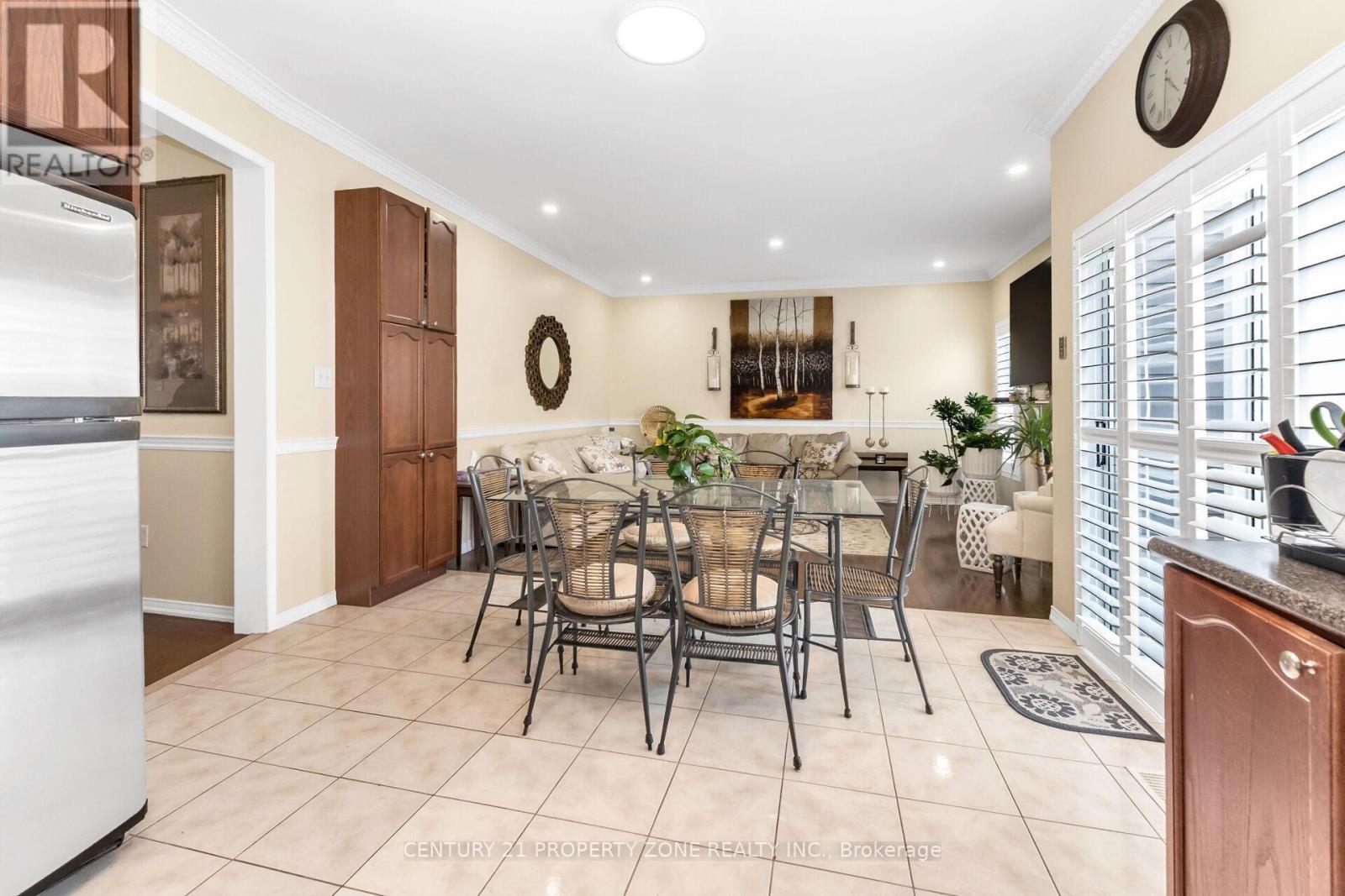 16 Armitage Crescent, Ajax, Ontario  L1T 4G6 - Photo 12 - E12965488